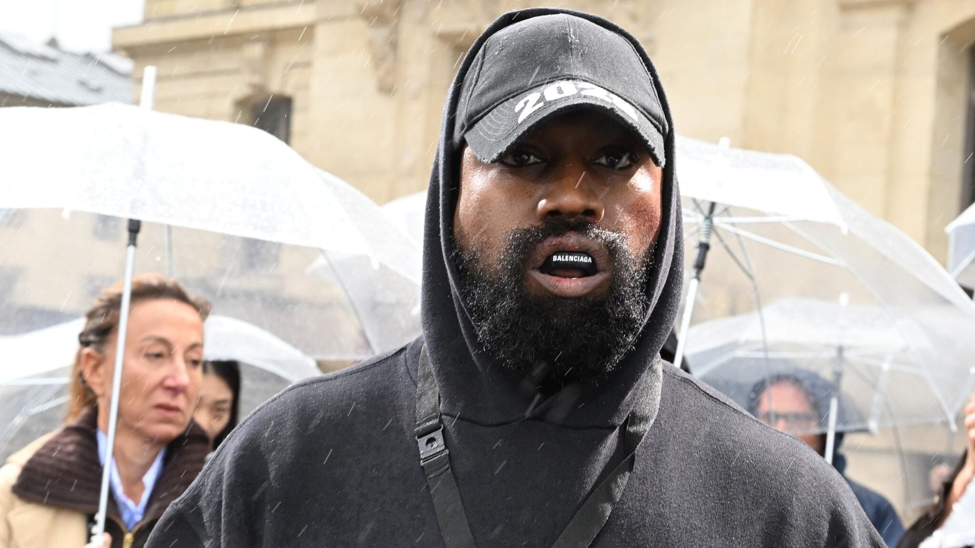 Kanye West pierde su estatus de multimillonario, tras ruptura con Adidas