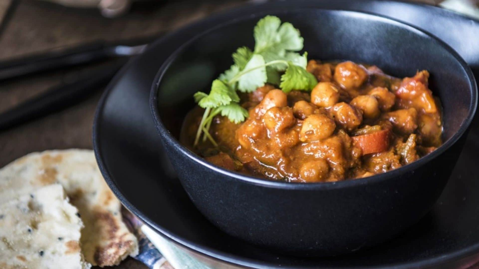 Garbanzos guisados con curry