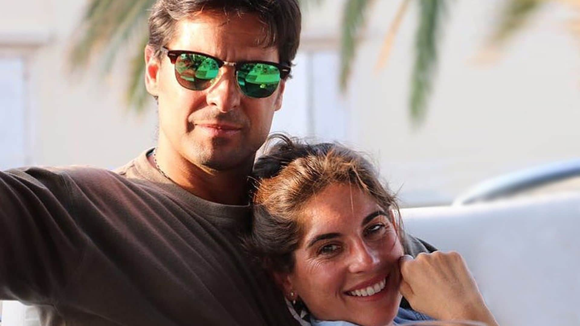 Disfrutando en el paraíso: Lourdes Montes y Francisco Rivera, de vacaciones con su pequeña