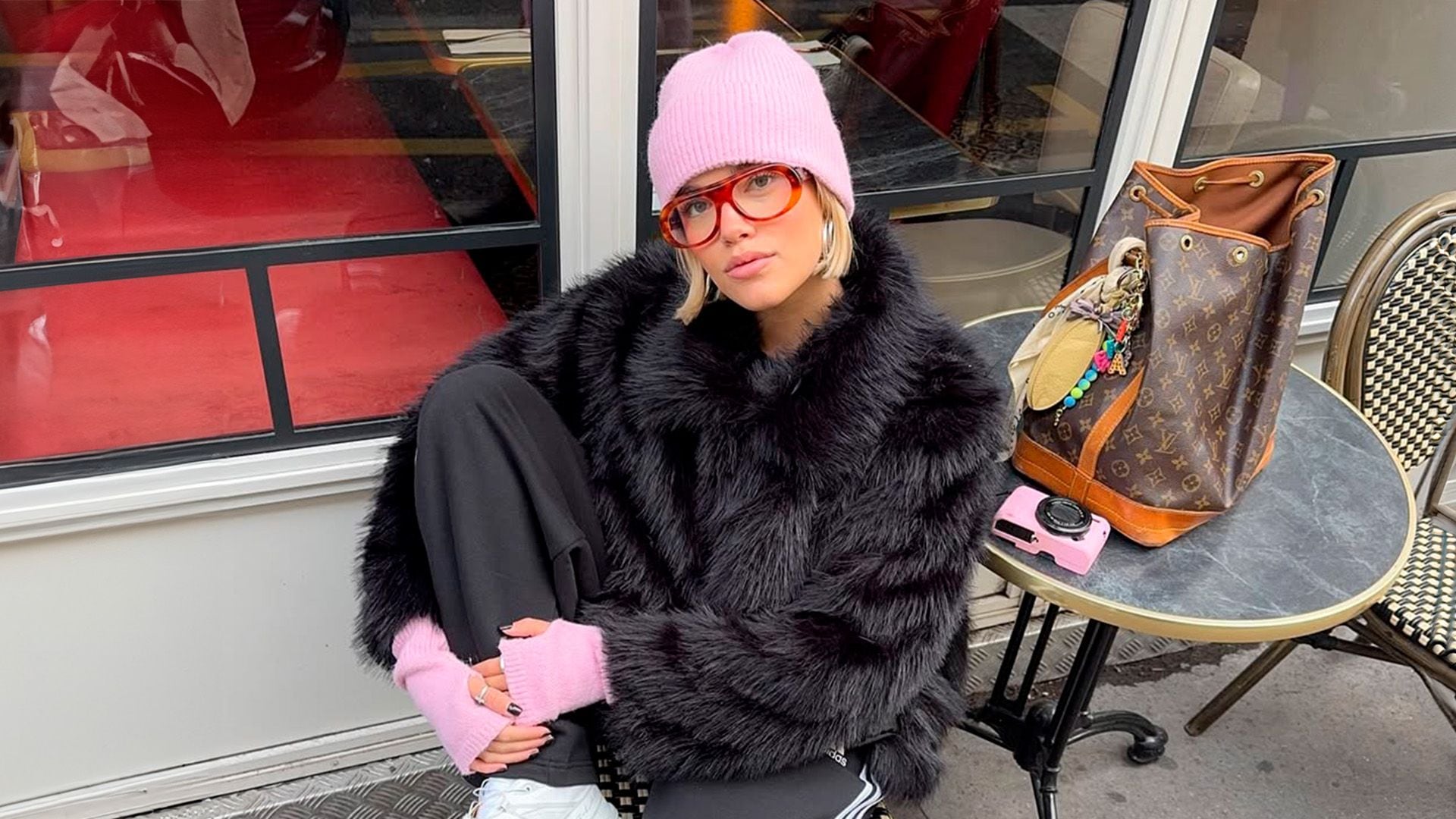 Los 12 looks de las 'influencers' más cómodos y estilosos para copiar este invierno