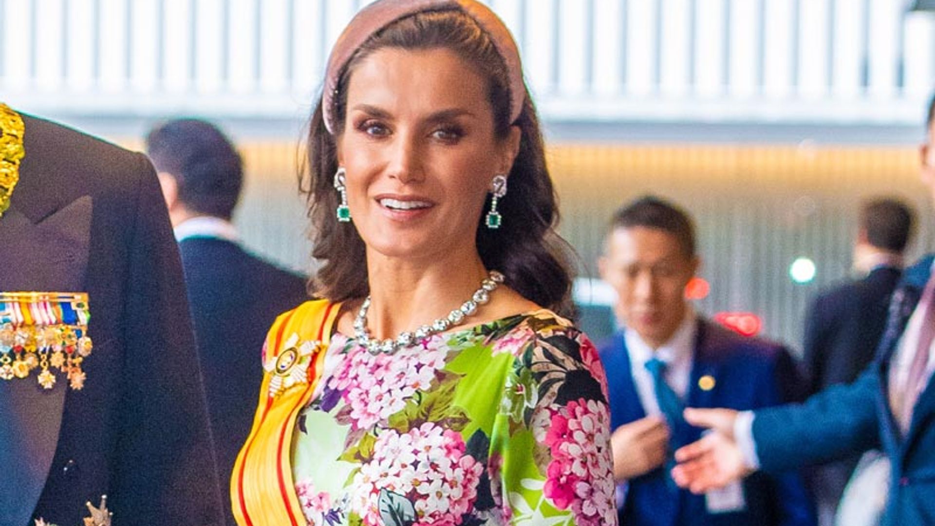 El sublime look de doña Letizia en la entronización de Naruhito