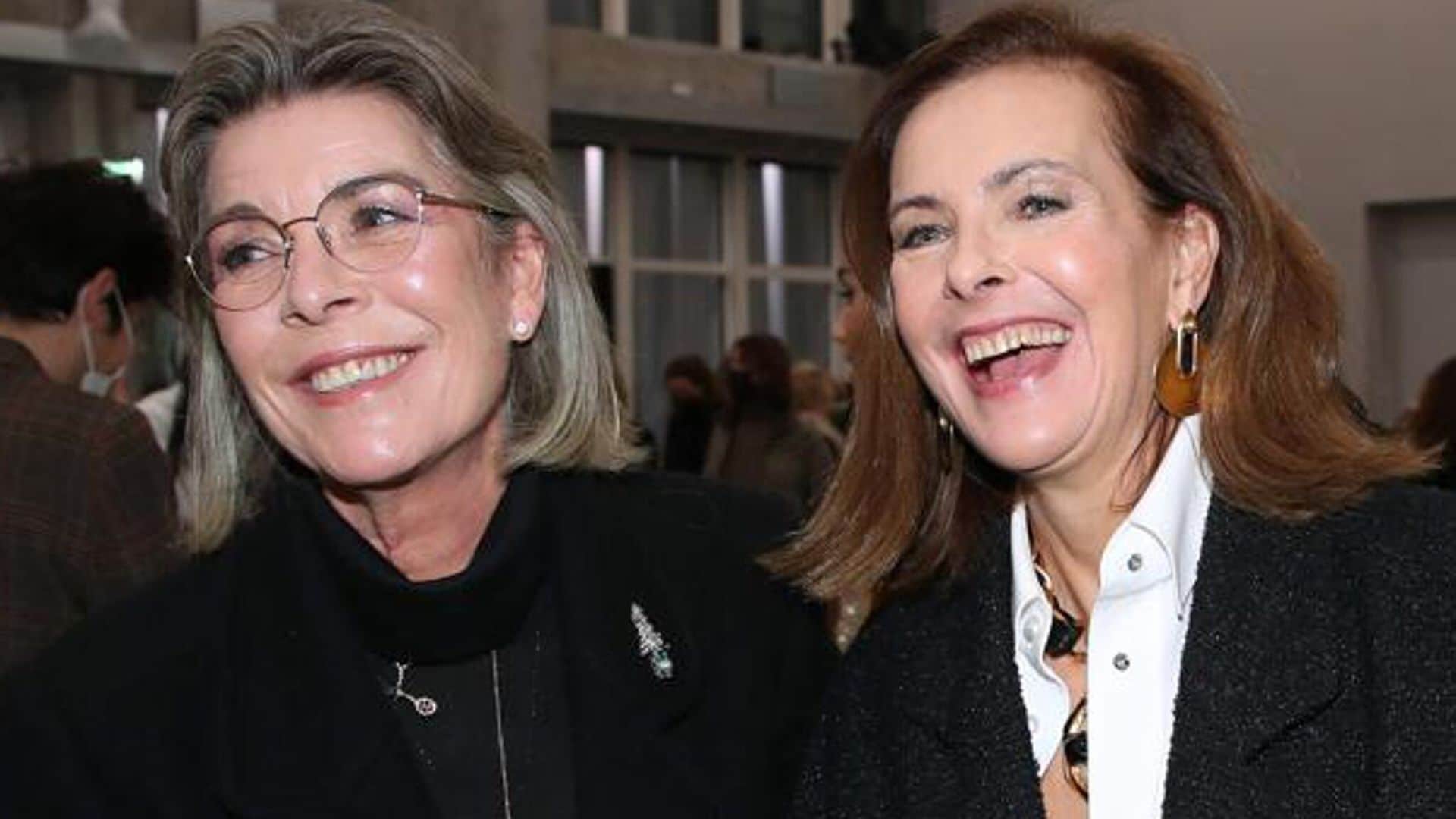 Carolina de Mónaco y Carole Bouquet: dos divertidas y cómplices consuegras