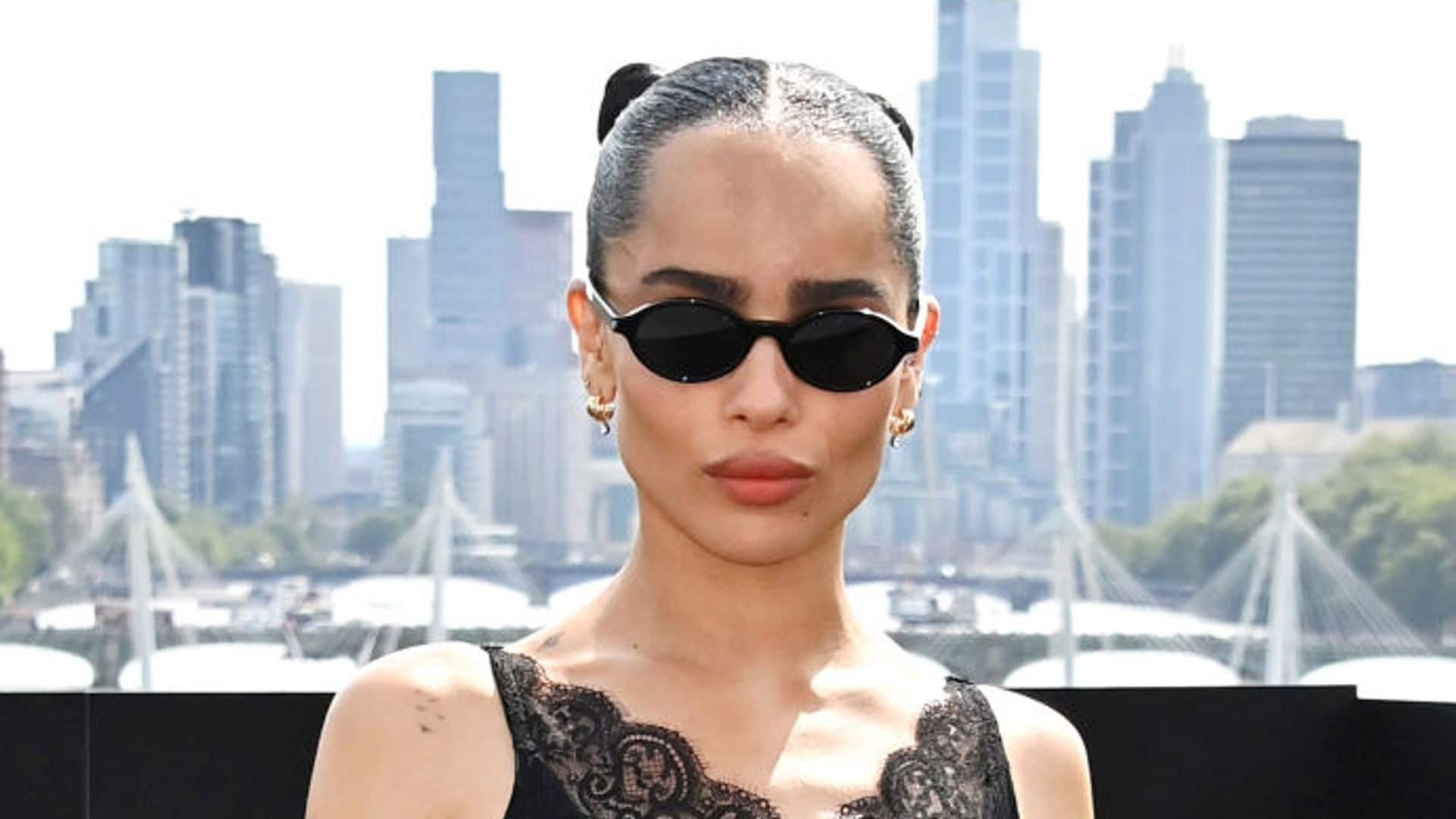 Zoë Kravitz trae de regreso uno de los peinados favoritos de los dosmiles