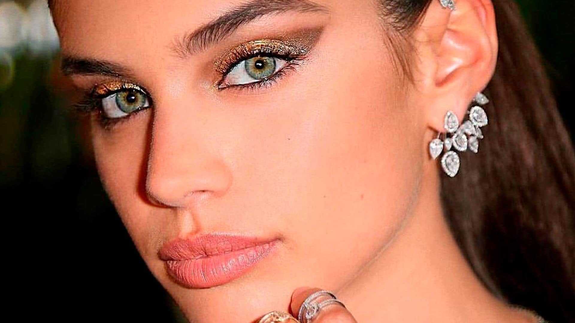 Nueve looks de 'eyeliner' fáciles y perfectos para estas navidades