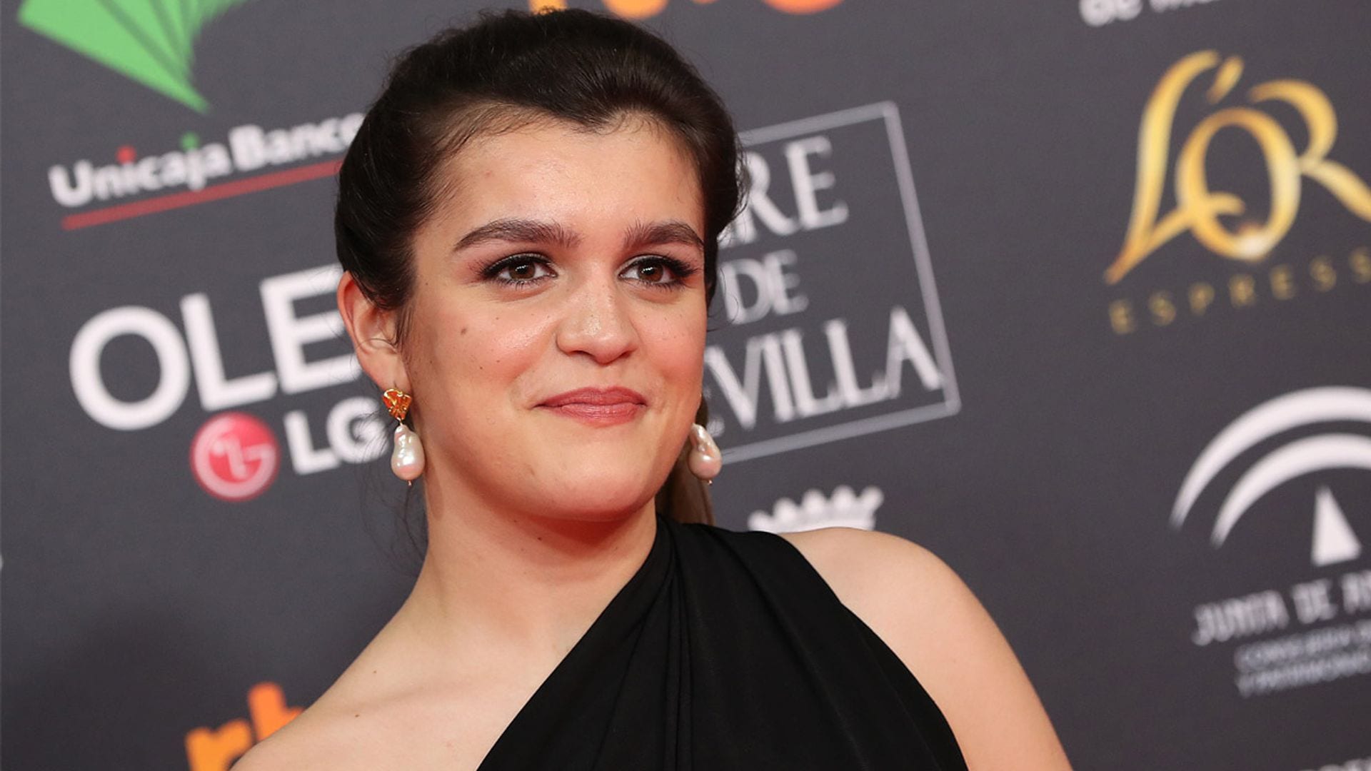 Amaia Romero se convierte en Marisol sobre el escenario de los premios Goya 2020