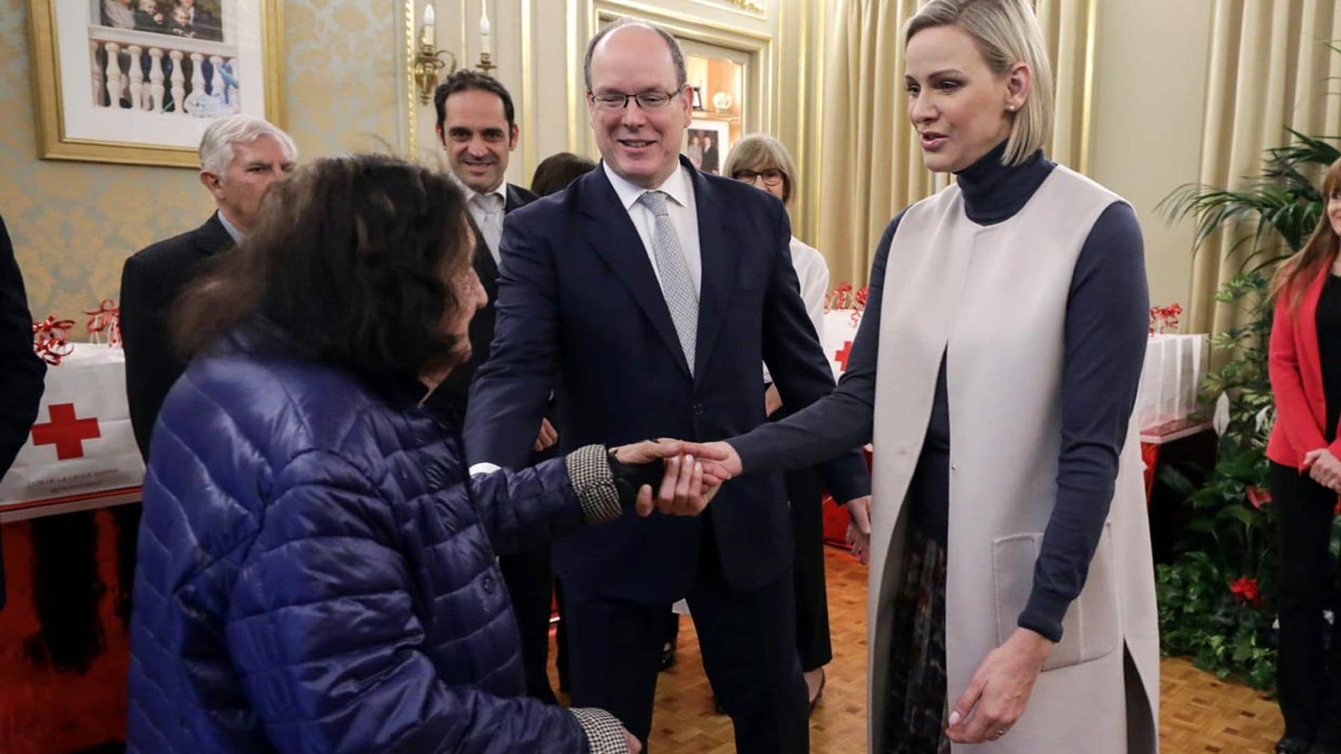 Alberto y Charlene de Mónaco, juntos de nuevo en su faceta más solidaria