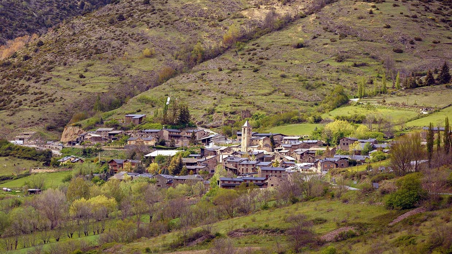 Los pueblos más altos de España, para quienes buscan lugares recónditos