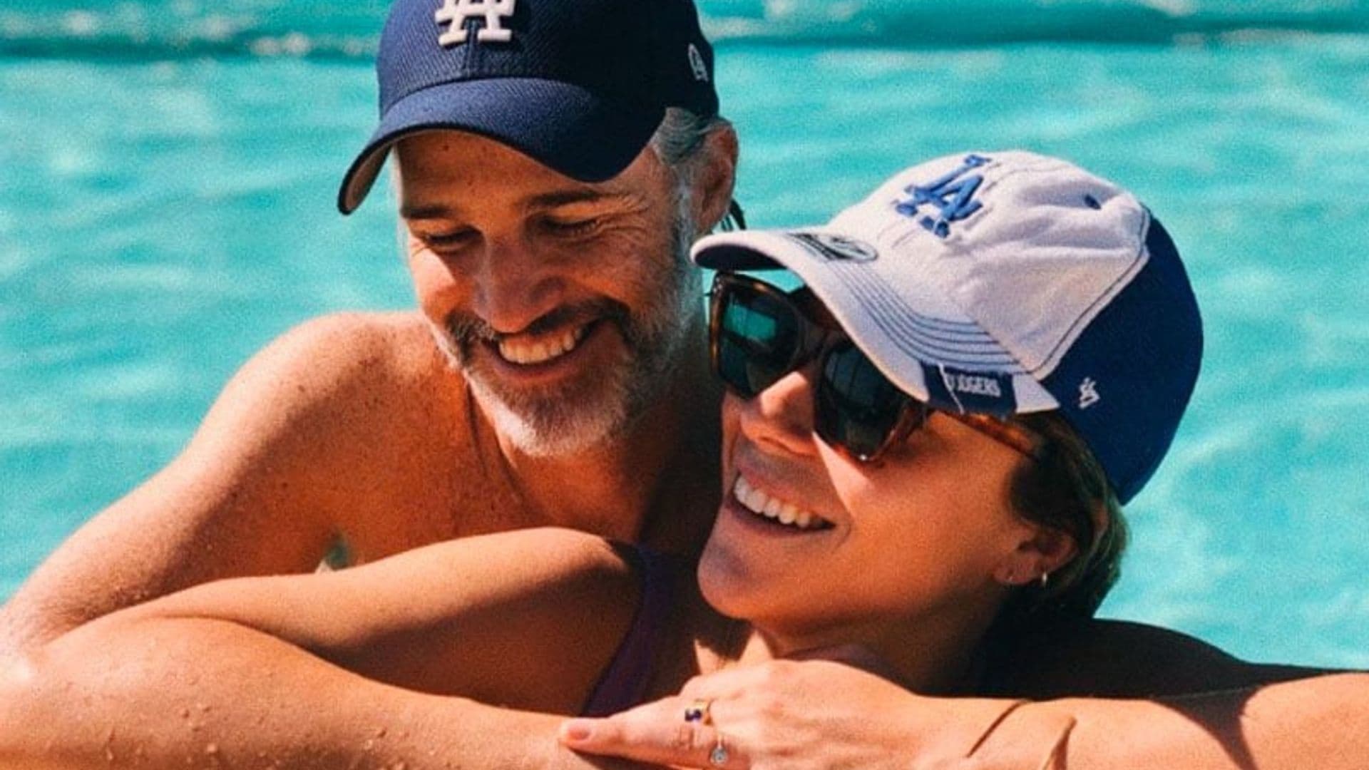 Juan Pablo Medina reaparece en redes con una foto romántica al lado de  Paulina Dávila | ¡HOLA!