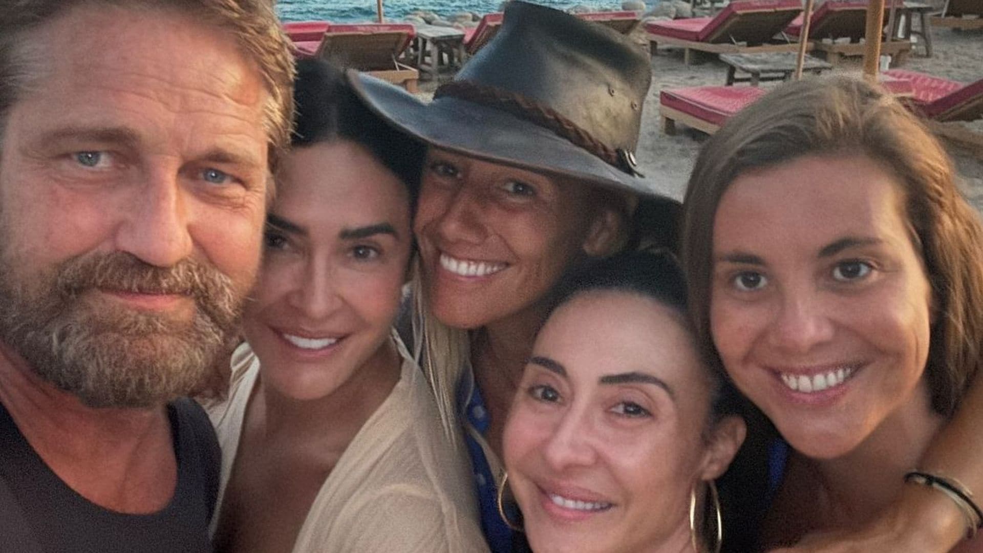 Casa Jondal, el chiringuito de moda en Ibiza que ha enamorado a Vicky Martín Berrocal y Gerard Butler