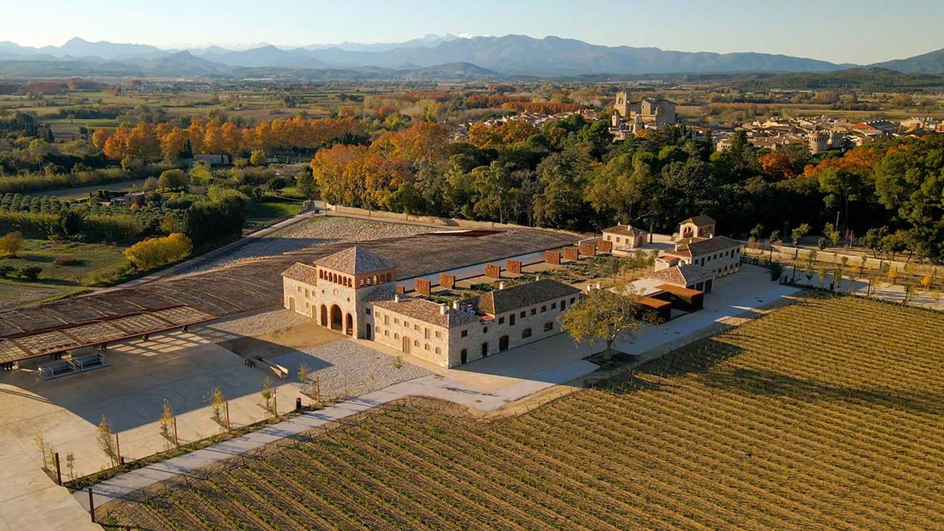 Un templo egipcio, así es la bodega más innovadora del Ampurdán