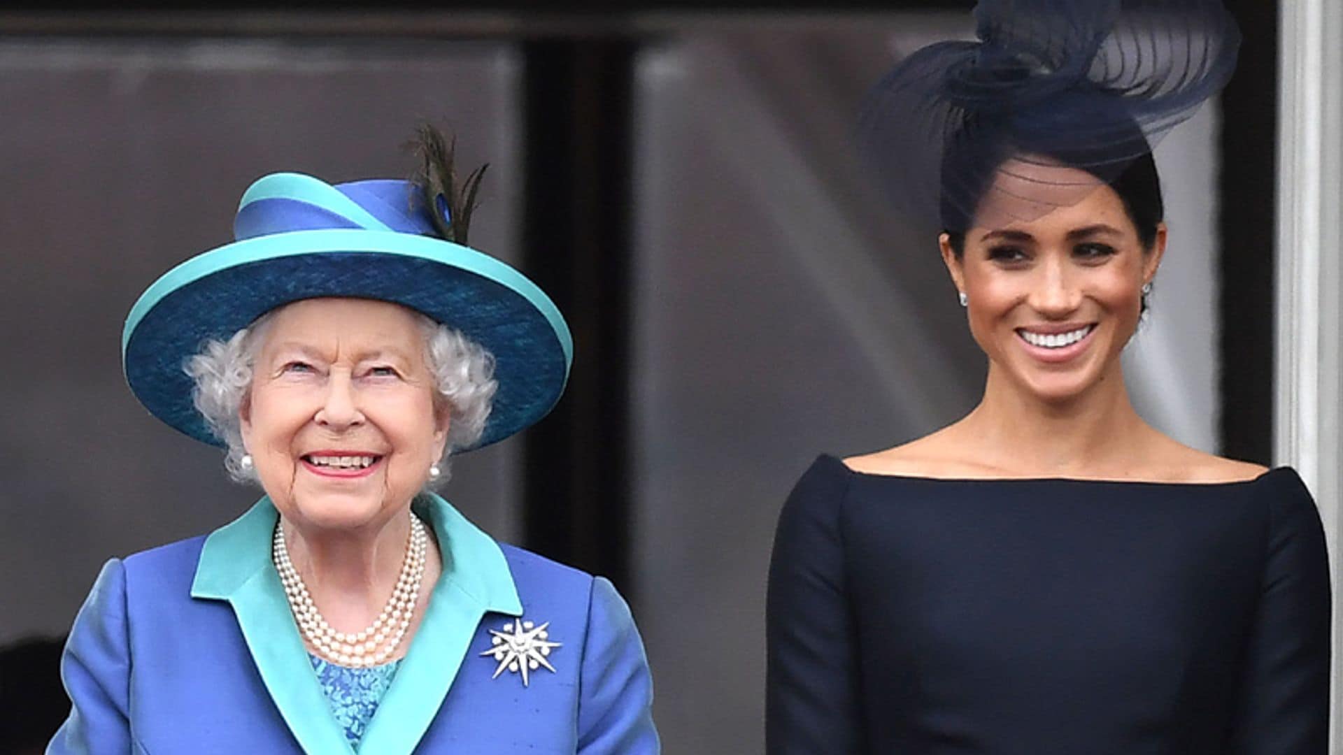 El juego en el que Meghan Markle tendrá que dejar ganar a la reina Isabel II estas navidades