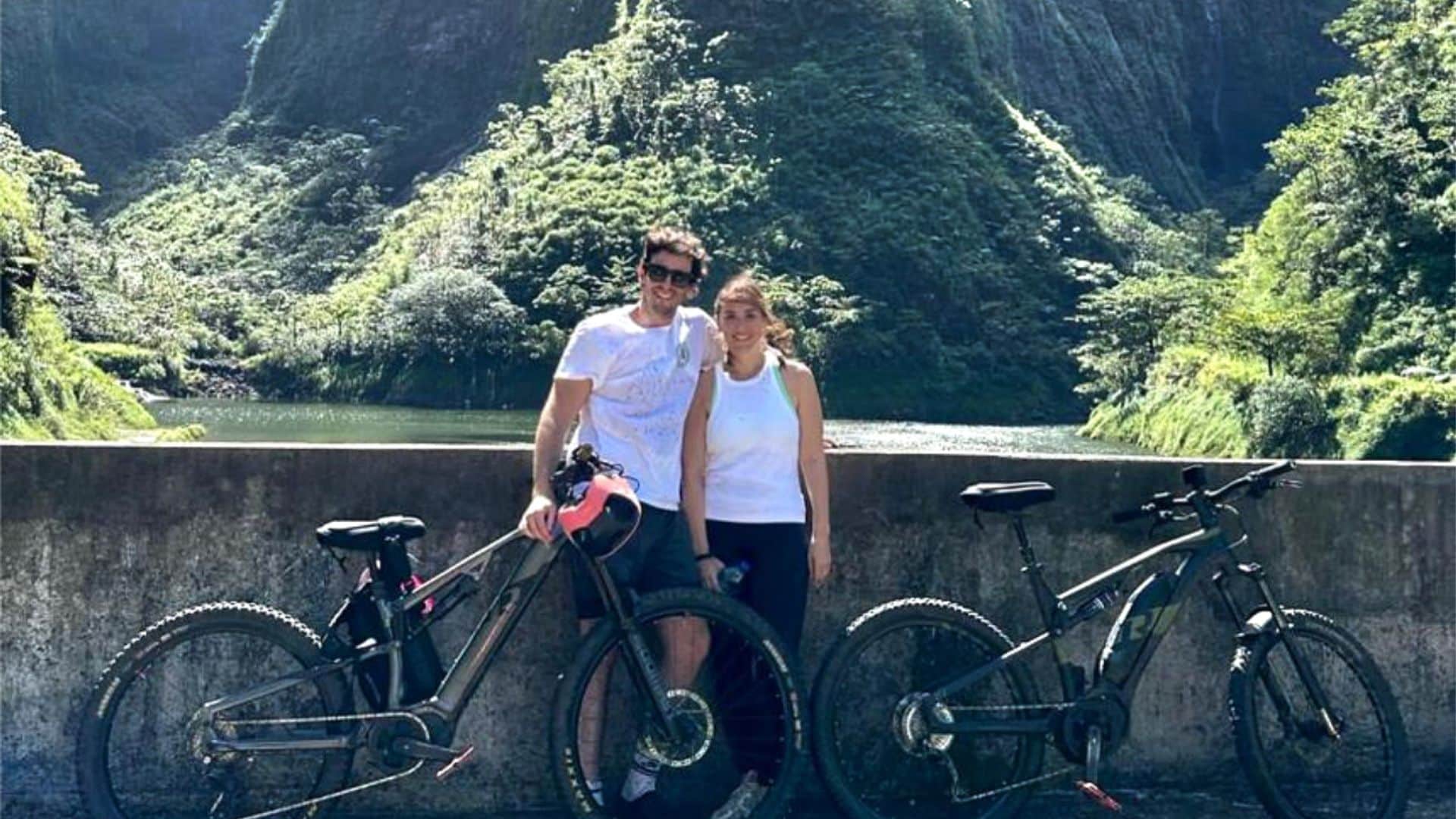 Tamara Falcó recuerda uno de los momentos 'más bonitos' de su luna de miel: ¡una aventura sobre ruedas en Tahití!
