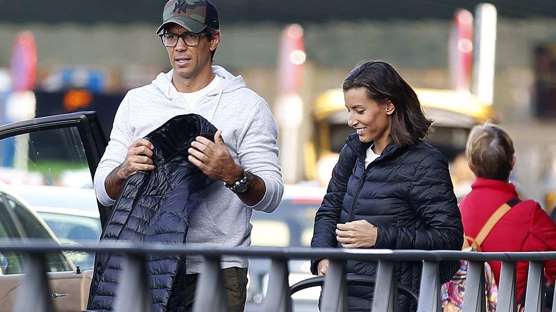 Ana Boyer y Fernando Verdasco vuelven a casa con su bebé tras un puente de música y reencuentros