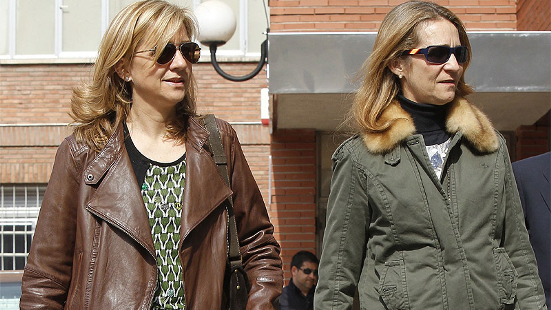 La infanta Elena viaja a Ginebra para arropar a su hermana en su momento más complicado