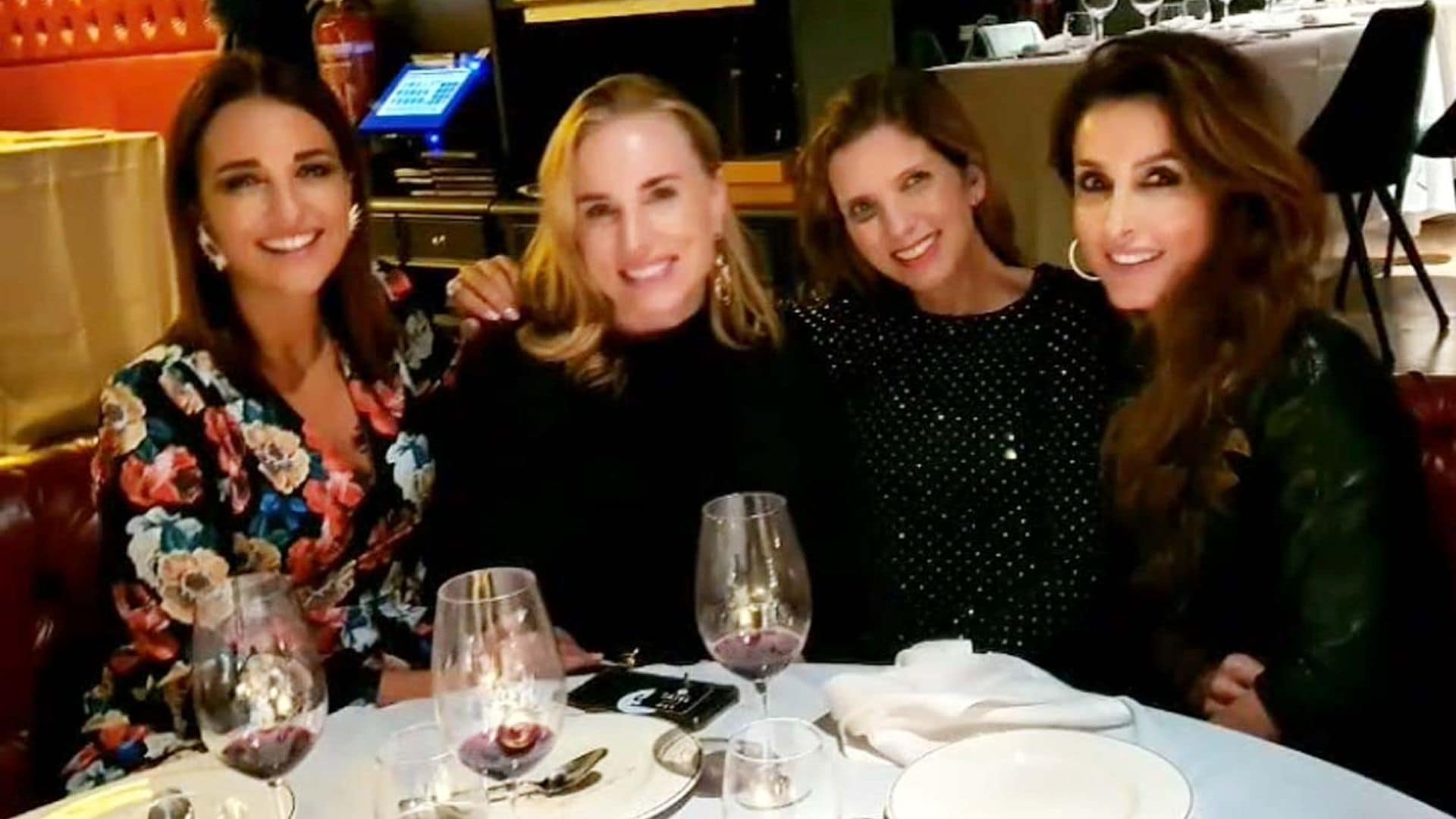 ¿Qué hacen juntas Paula Echevarría, Paloma Cuevas, Margarita Vargas y Linda Scaperotto?