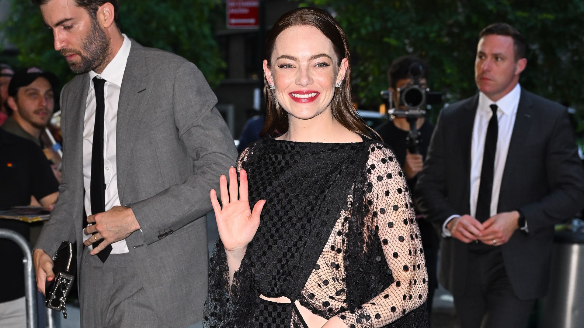 Los tres looks de Emma Stone que confirman que sigue siendo nuestro icono Fashion