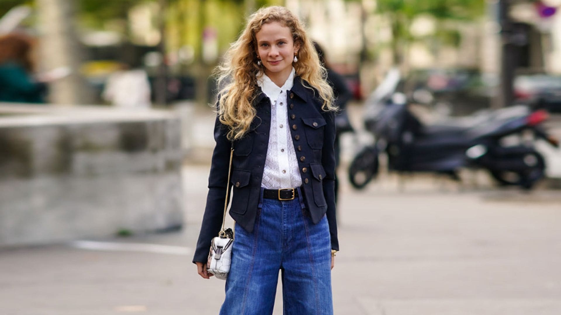 Los vaqueros de tendencia que más estilizan están ahora rebajados en Zara