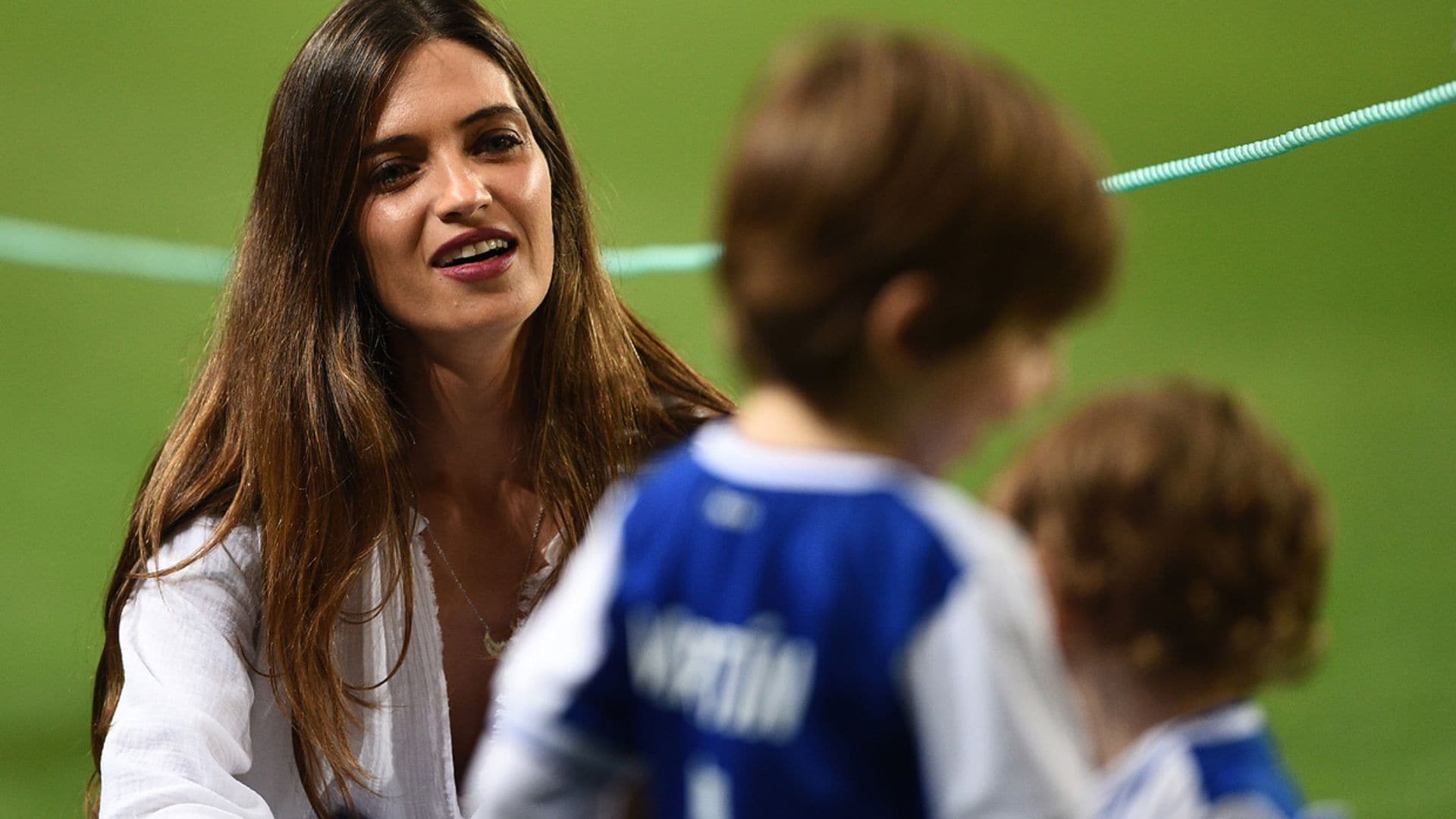 Las tardes de fútbol de Sara Carbonero con Martín y Lucas