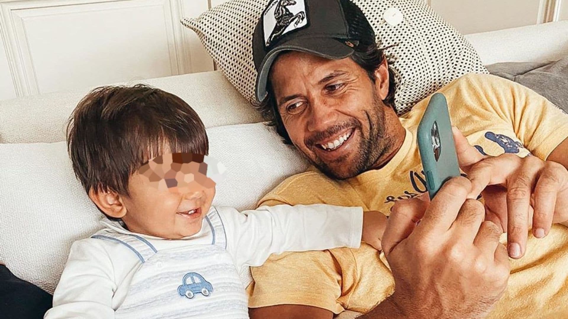 El hijo de Fernando Verdasco y Ana Boyer hace sus primeros pinitos como pívot de baloncesto