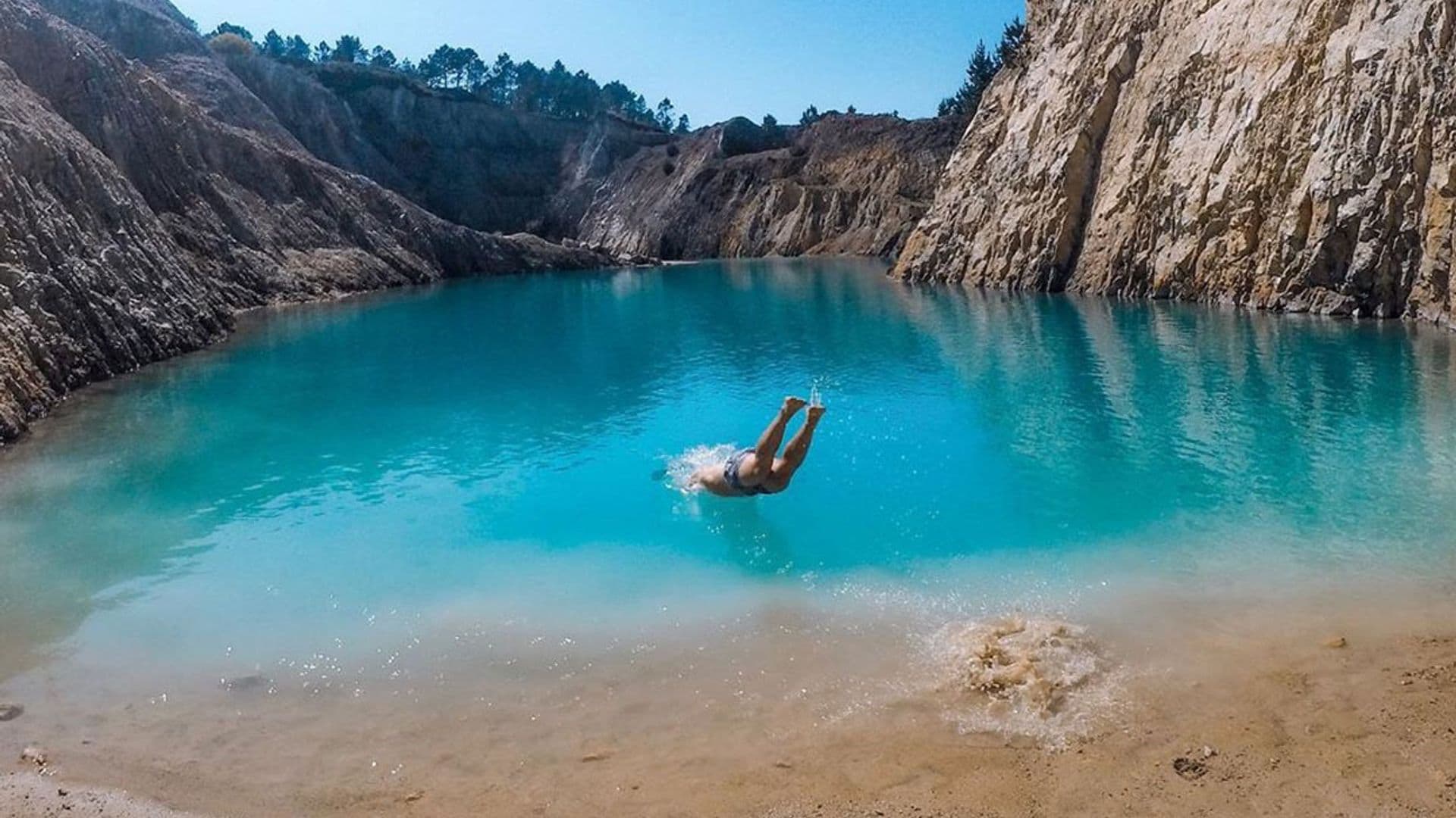 Monte Neme, el lago tóxico gallego que triunfa en Instagram