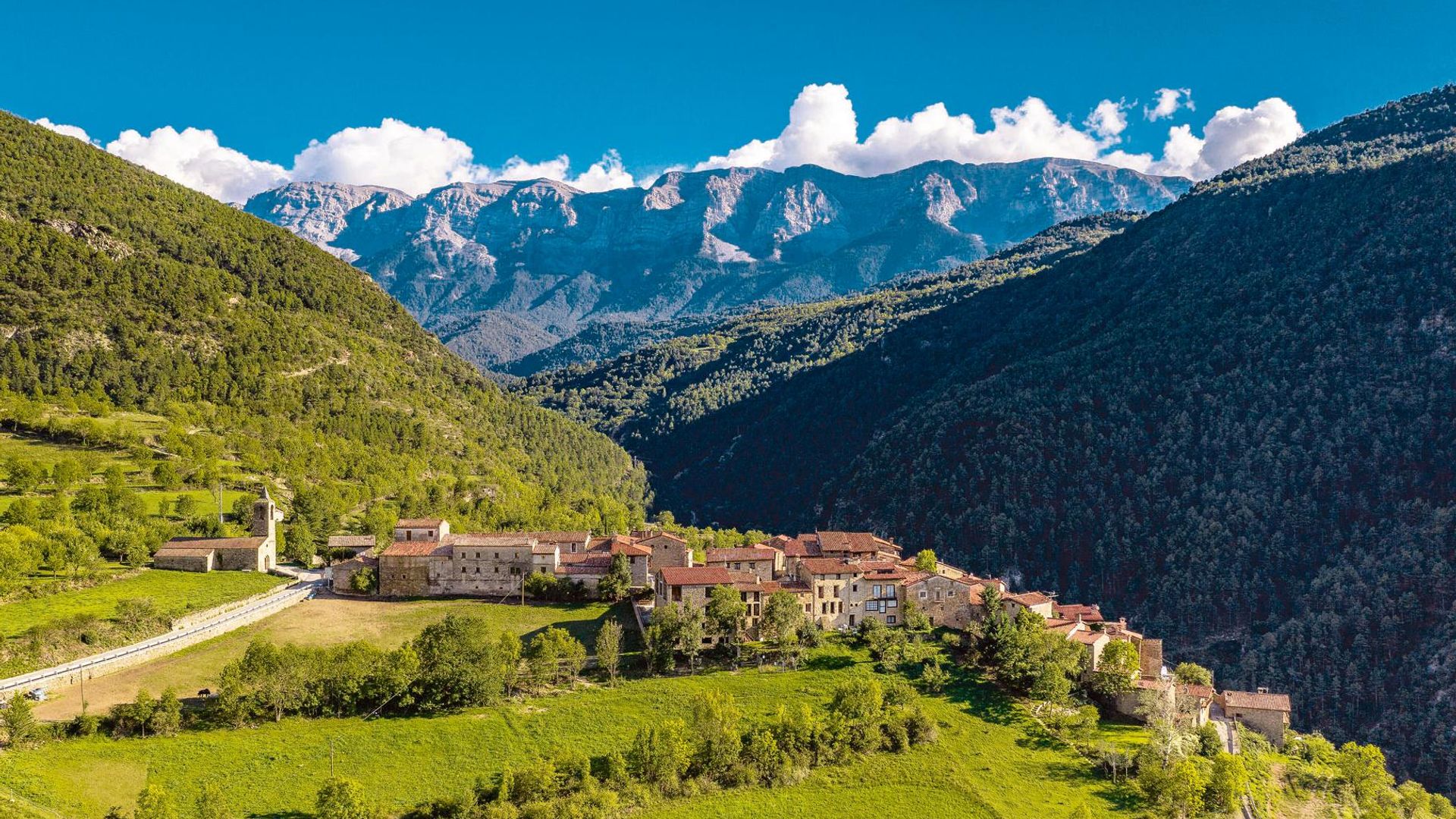 Alto Urgel (Lleida): esplendor romántico y aventuras acuáticas