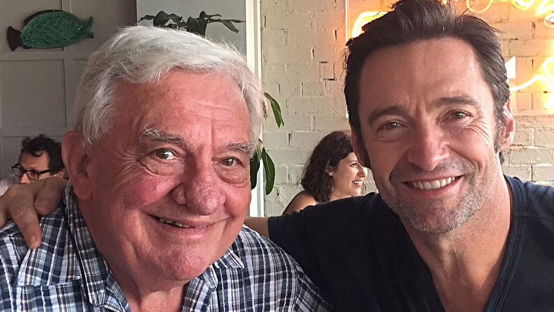 El dolor de Hugh Jackman tras la muerte de su padre, el hombre del que aprendió todo cuando su madre le abandonó