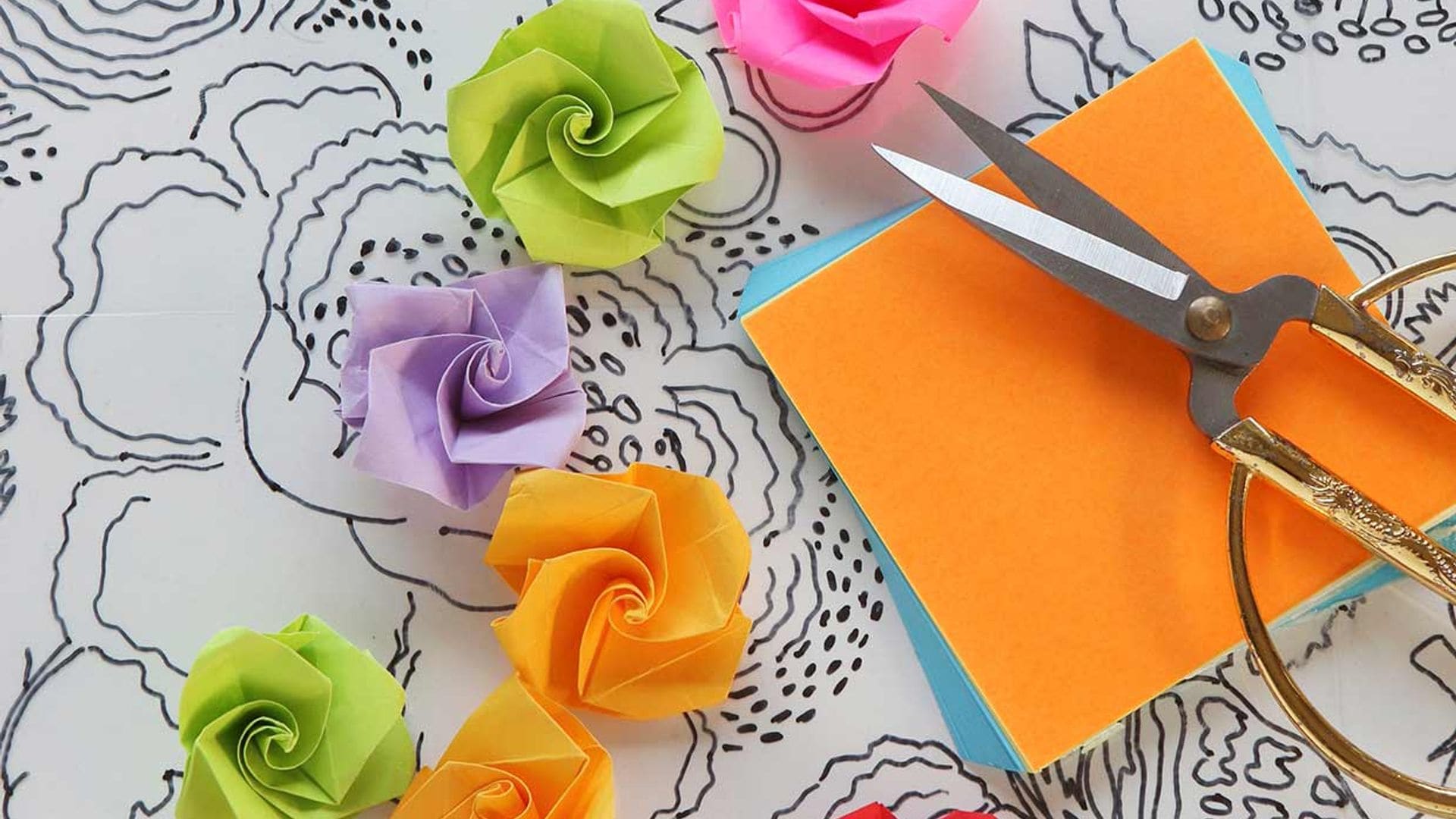 Esta primavera sé más sostenible decorando con flores de papel