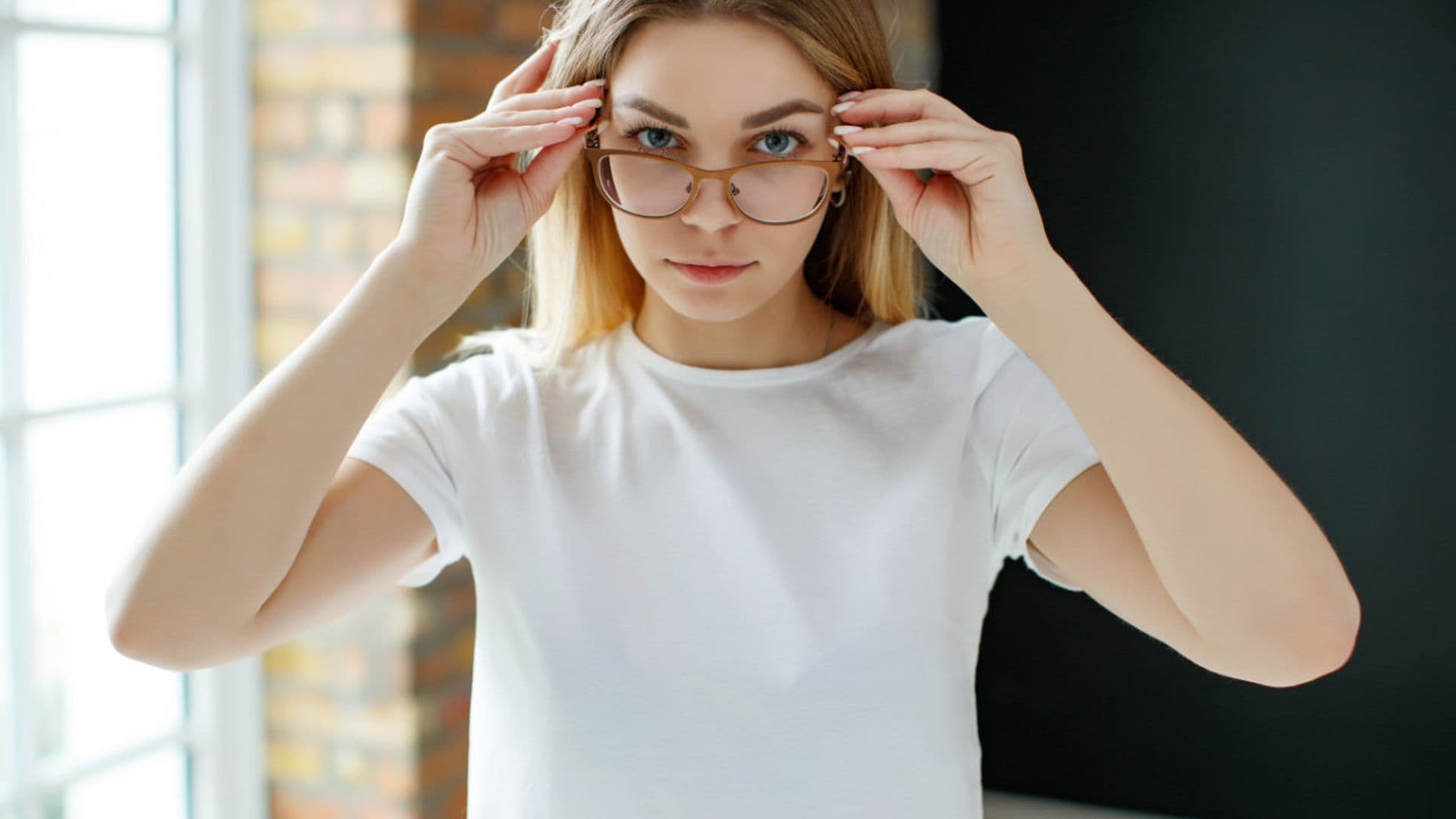 mujer gafas