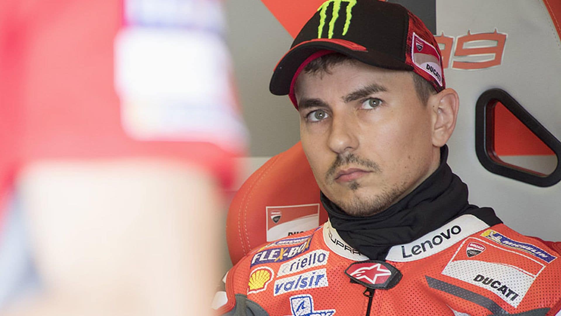 Jorge Lorenzo sufre un grave accidente en los entrenamientos del GP de Tailandia