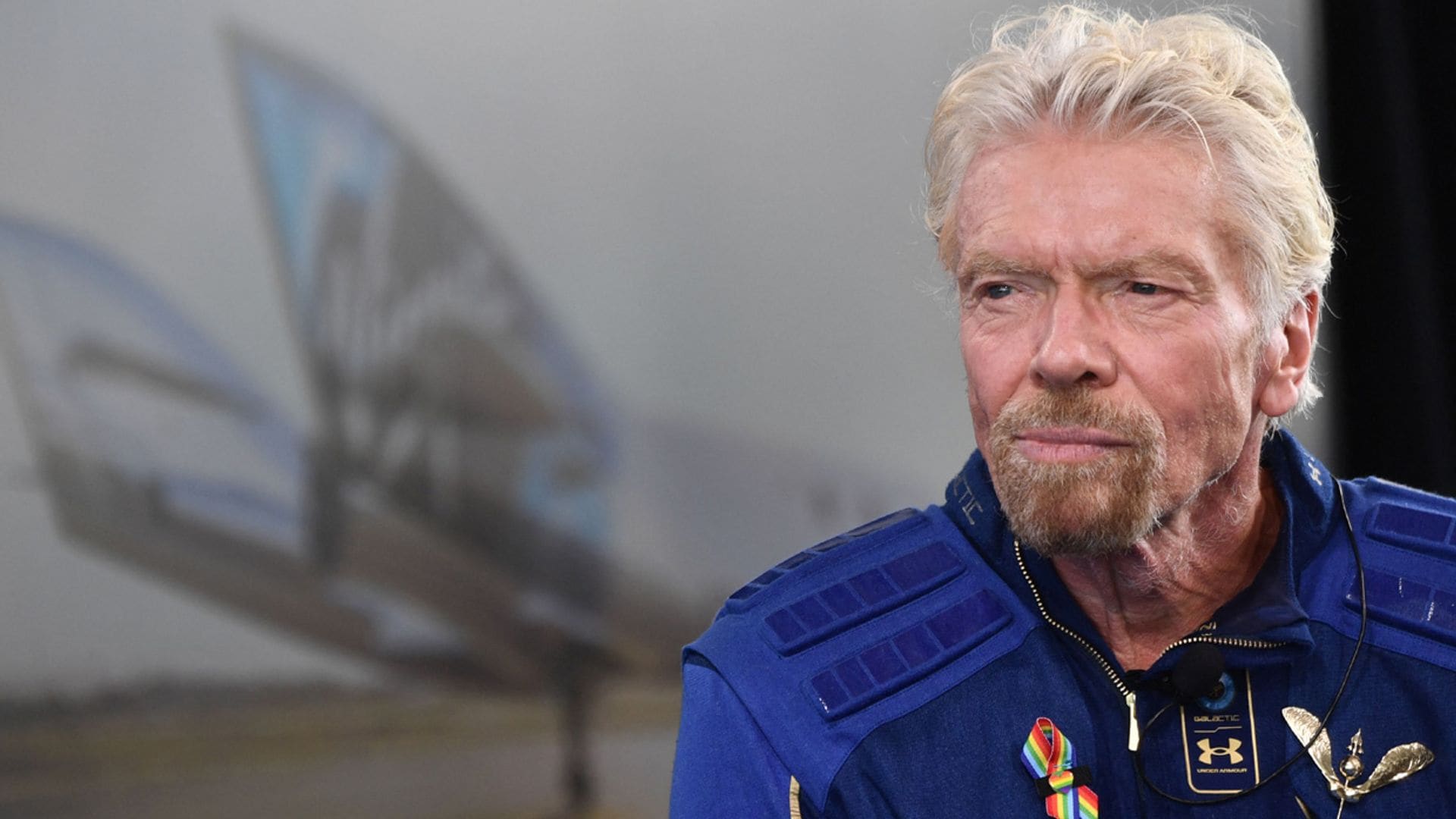 Richard Branson: de vender discos en el sótano de una iglesia a viajar a la puerta del espacio
