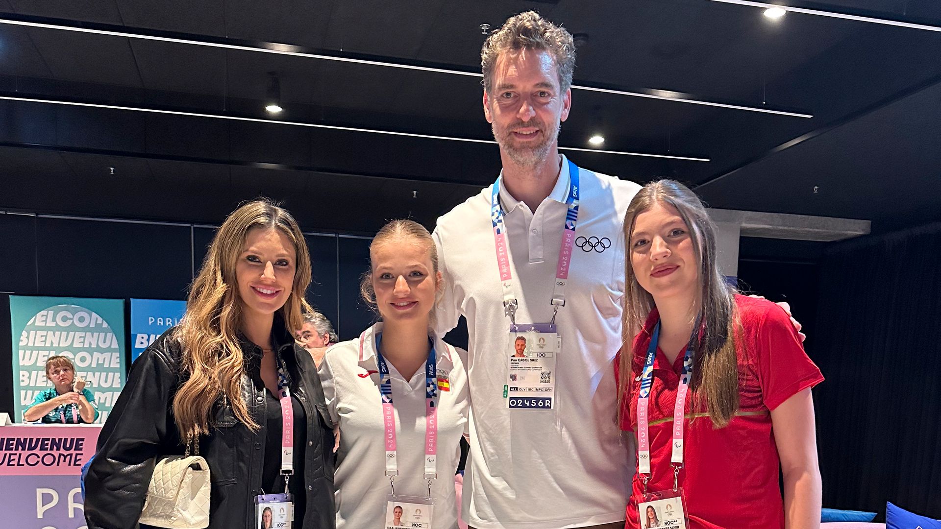 Pau Gasol y Cat McDonnell: de su encuentro con Leonor y Sofía a la afición por la gimnasia de su hija en sus Juegos Olímpicos más familiares