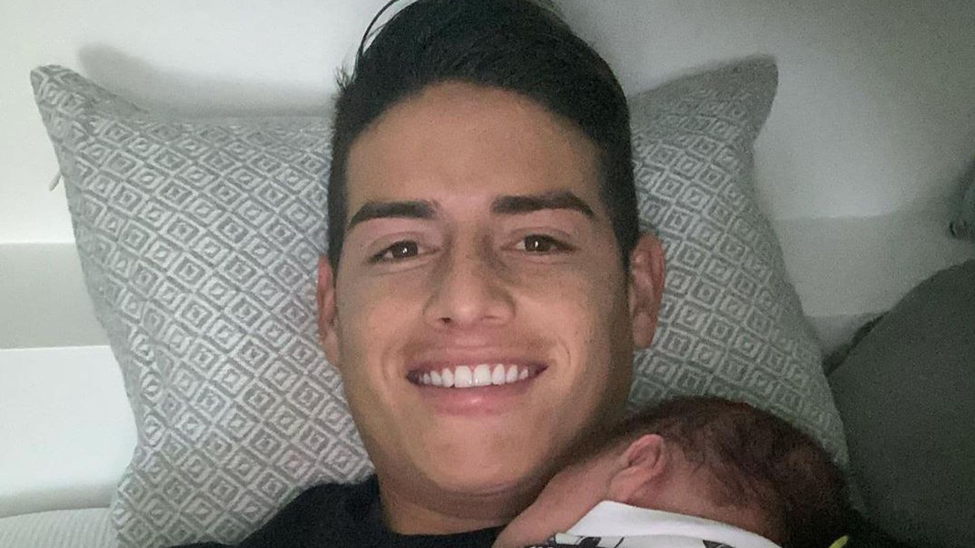 Samuel, el hijo de James Rodríguez, estrena un nuevo y adorable look