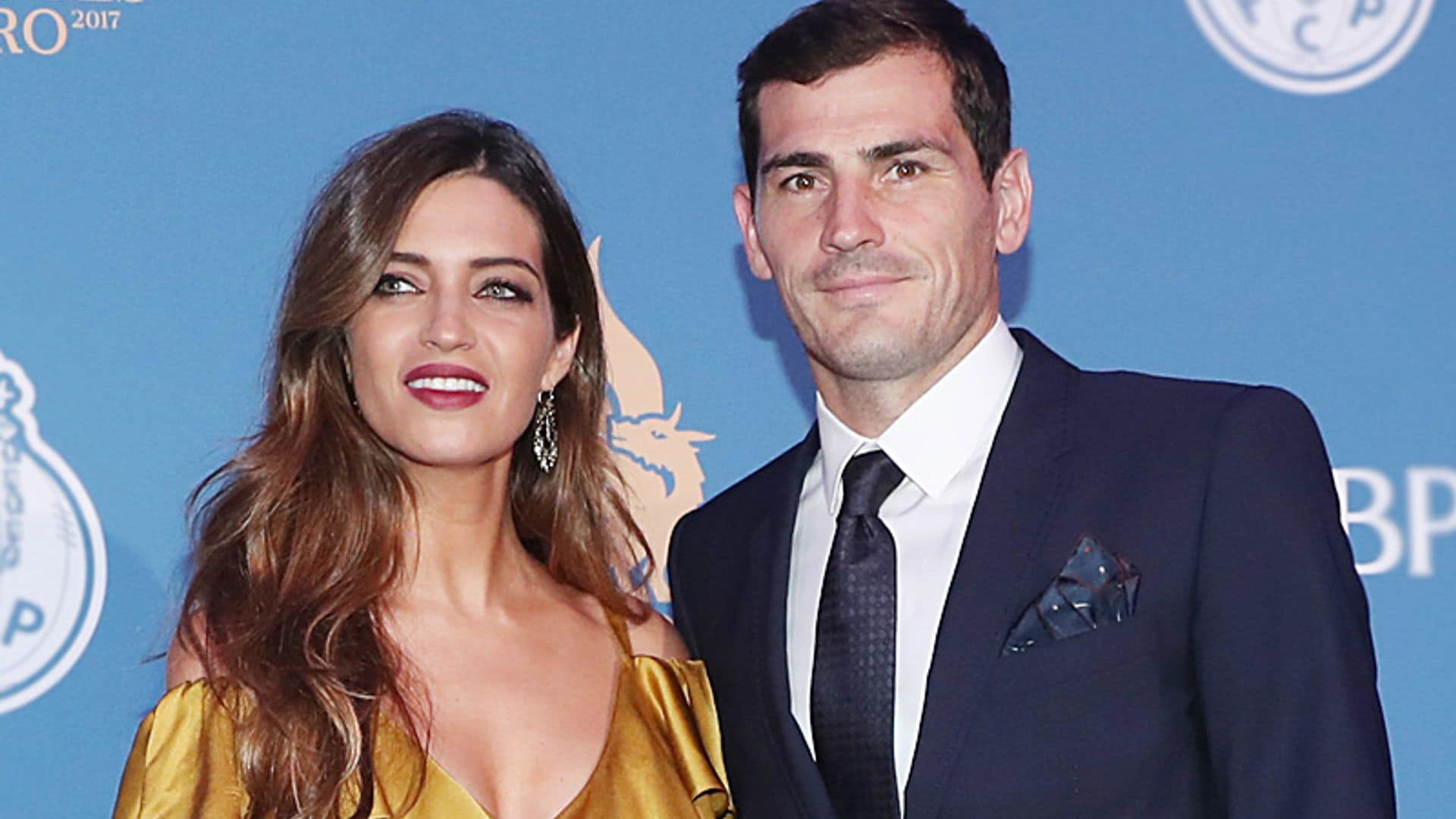 Iker Casillas y Sara Carbonero deslumbran en la Gala de los Dragones de Oporto