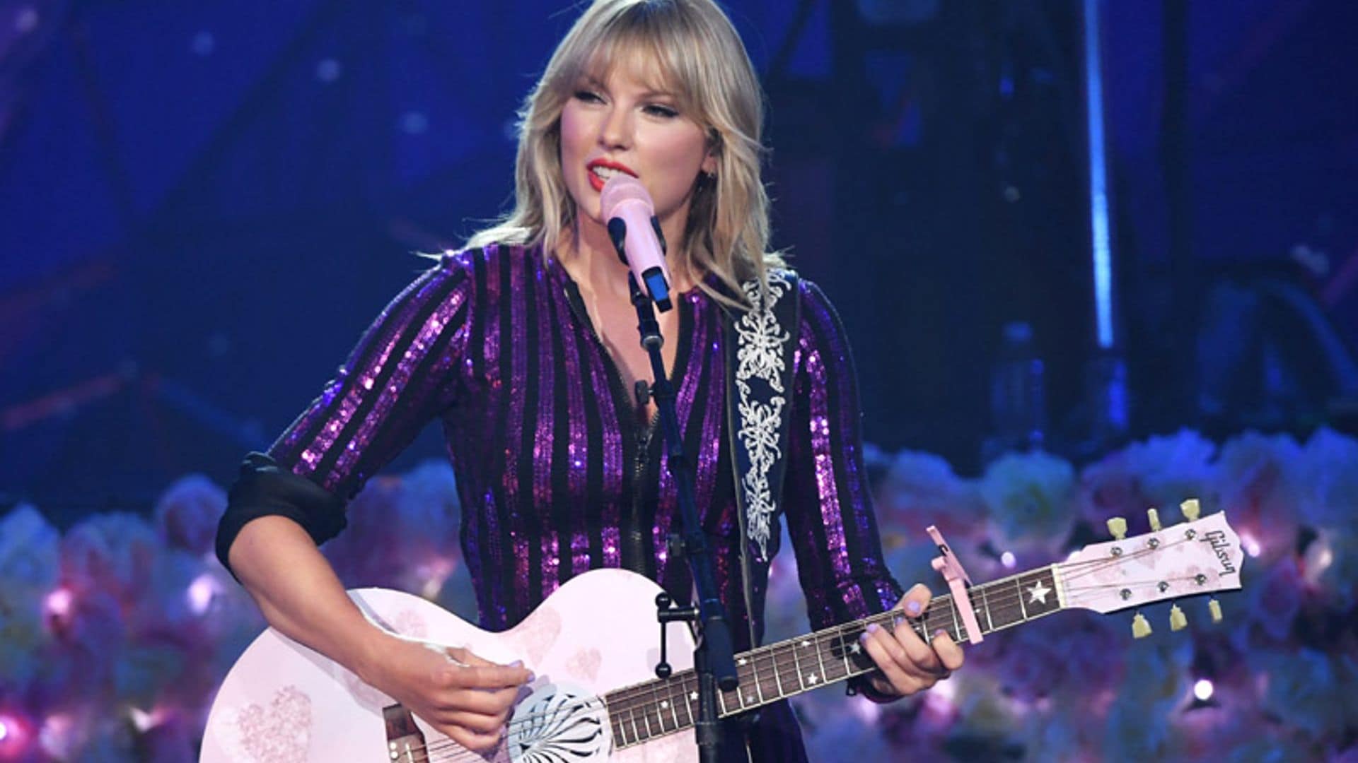 La inusual celebración de Taylor Swift por el lanzamiento de su nuevo álbum, 'Lover'