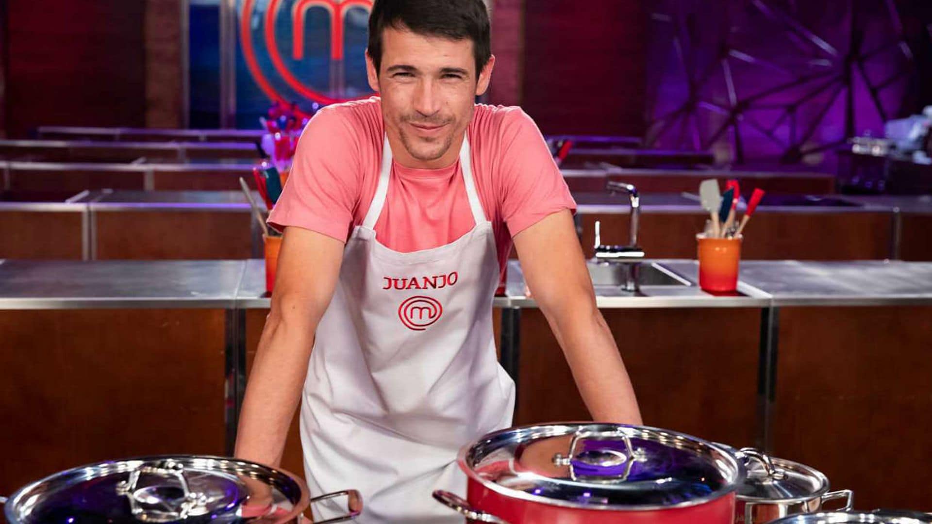 Vuelta de tuerca en 'MasterChef Celebrity': expulsan a Juanjo Ballesta y repescan a Lucía Dominguín