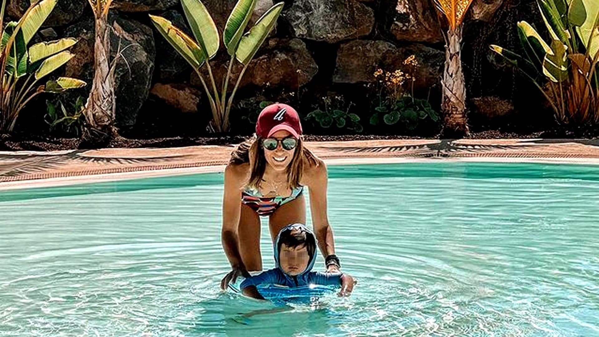 De la playa a la nieve: el cambio radical de Ana Boyer y su familia '¡en menos de 24 horas!'