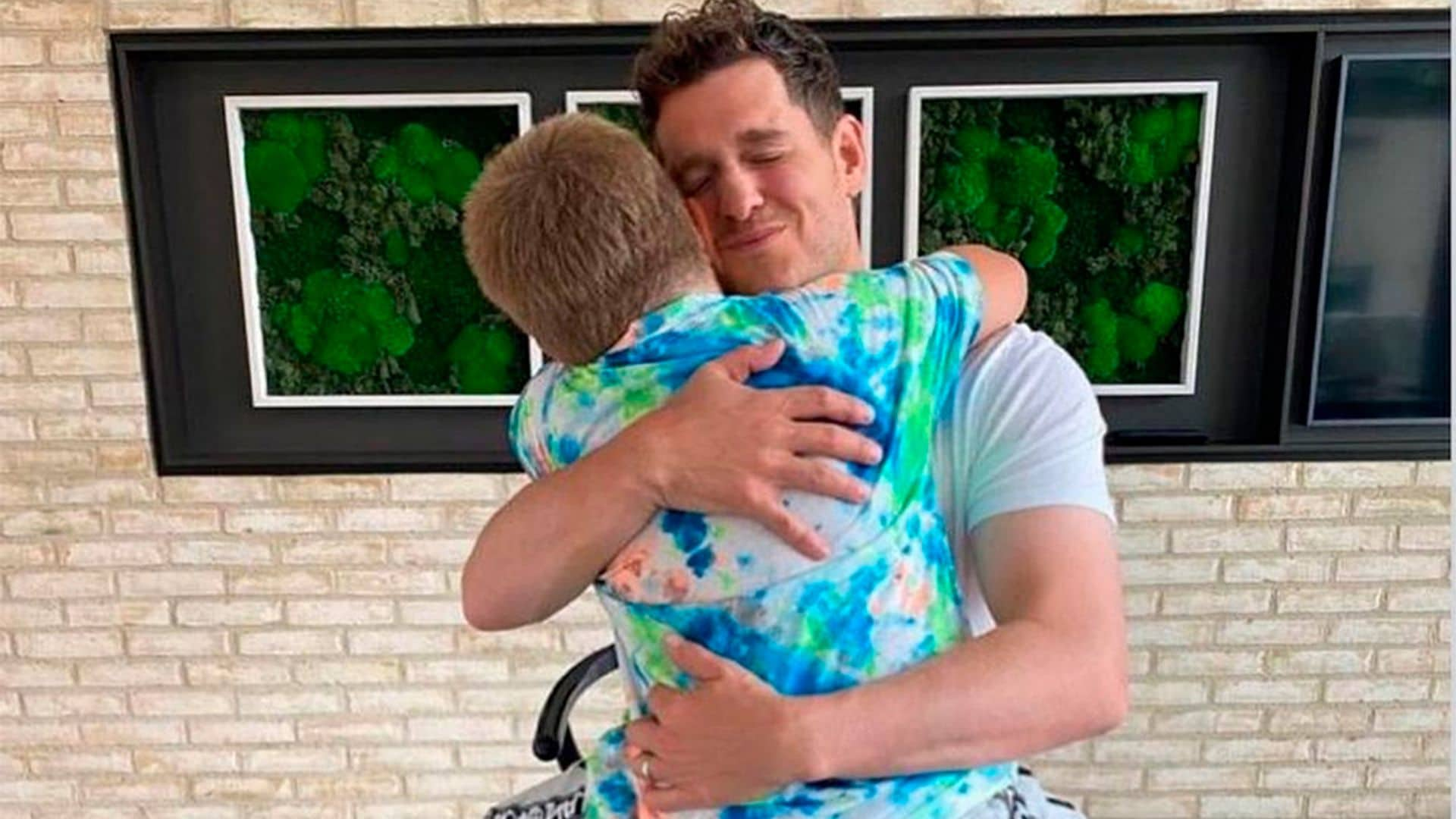 Michael Bublé recuerda el cambio de vida que supuso el cáncer de su hijo Noah