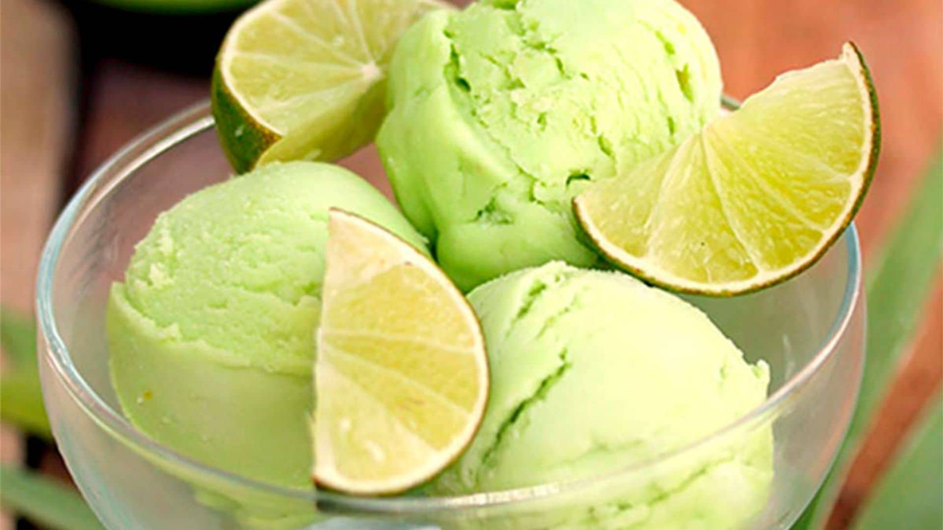 Helado de aguacate y lima