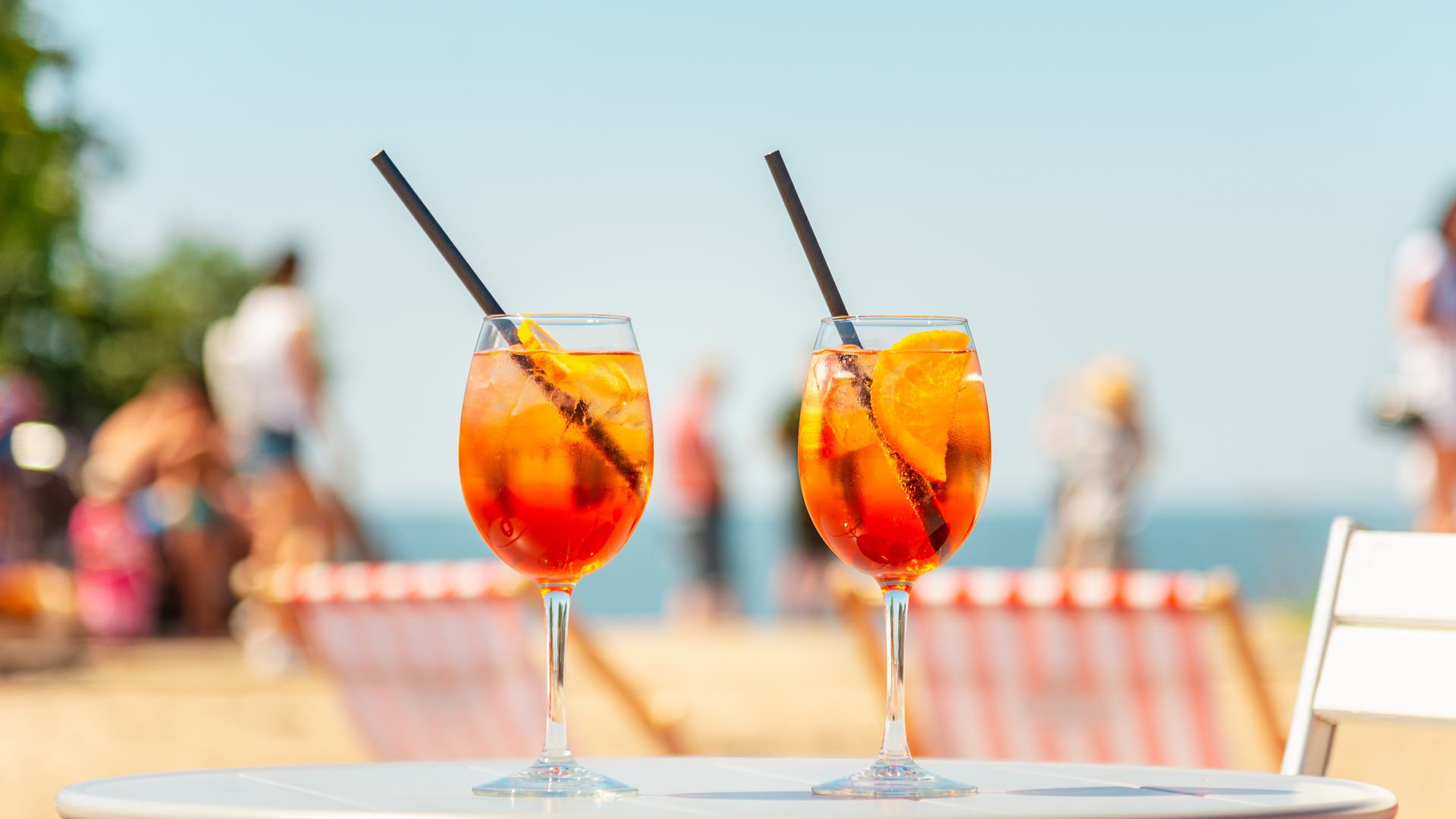 Aperol Spritz: aprende a hacer este cóctel de moda... ¡y que no termine el verano!