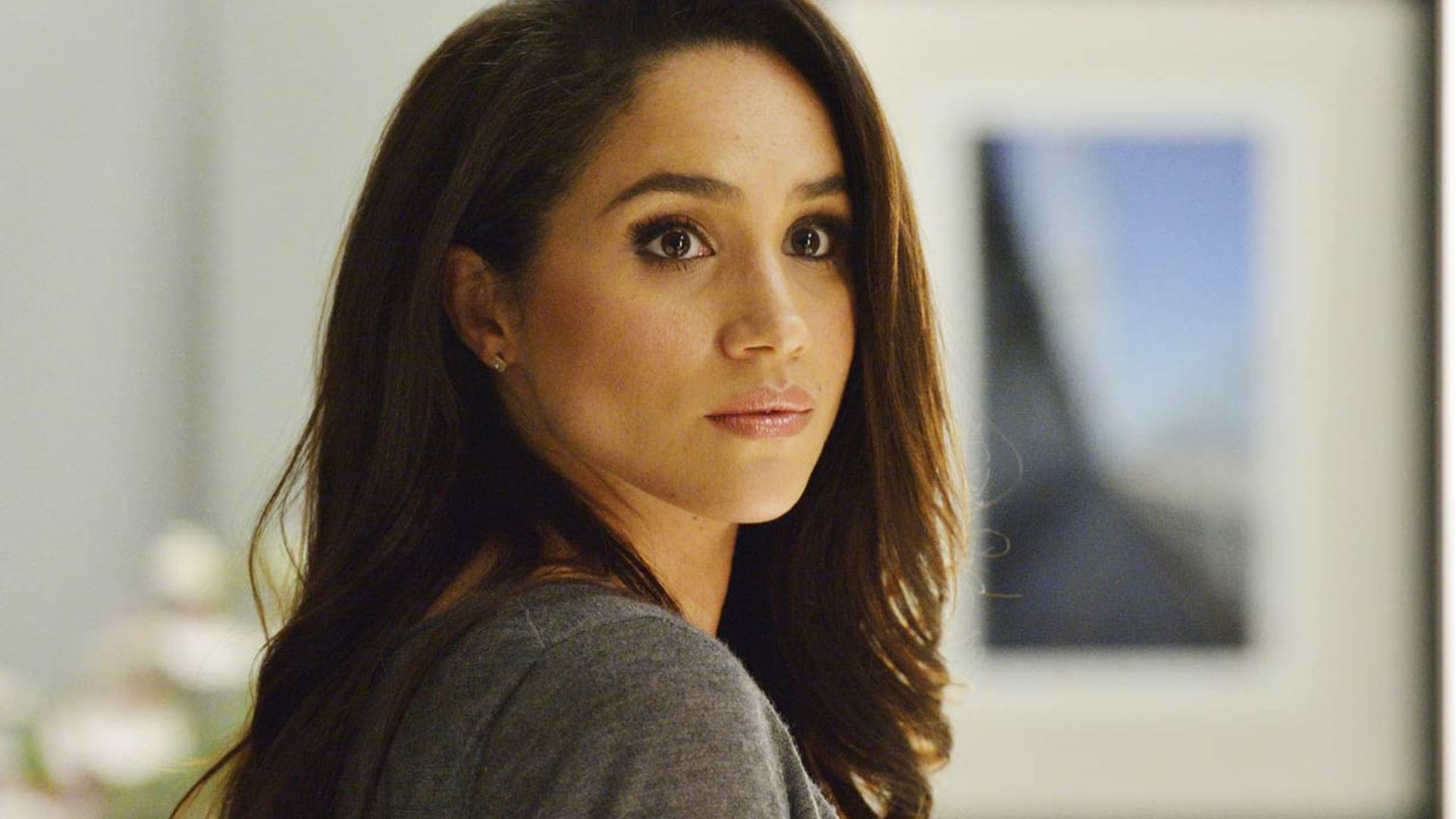 Un actor de 'Suits' comparte una foto inédita con Meghan Markle recordando sus tiempos en la serie