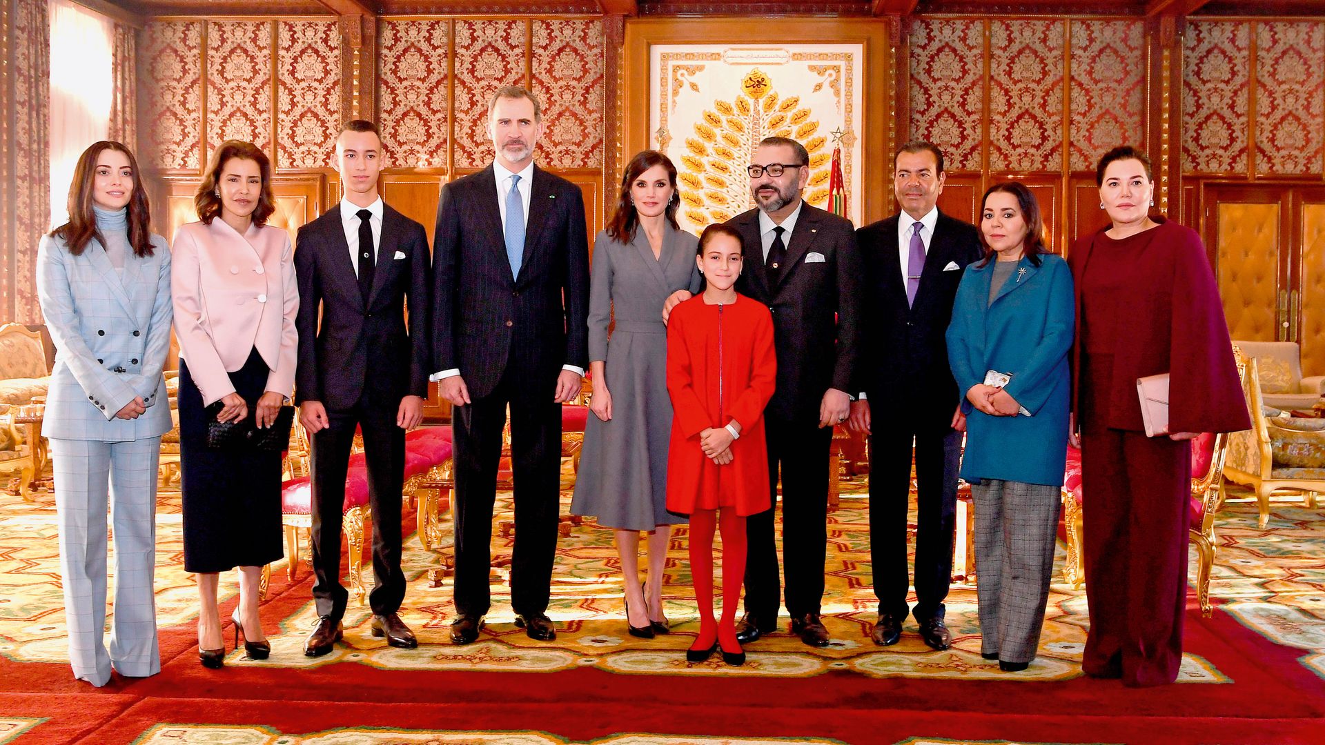 En el cortejo de la Familia Real durante la recepción a los Reyes de España ofrecida ese mismo año. 