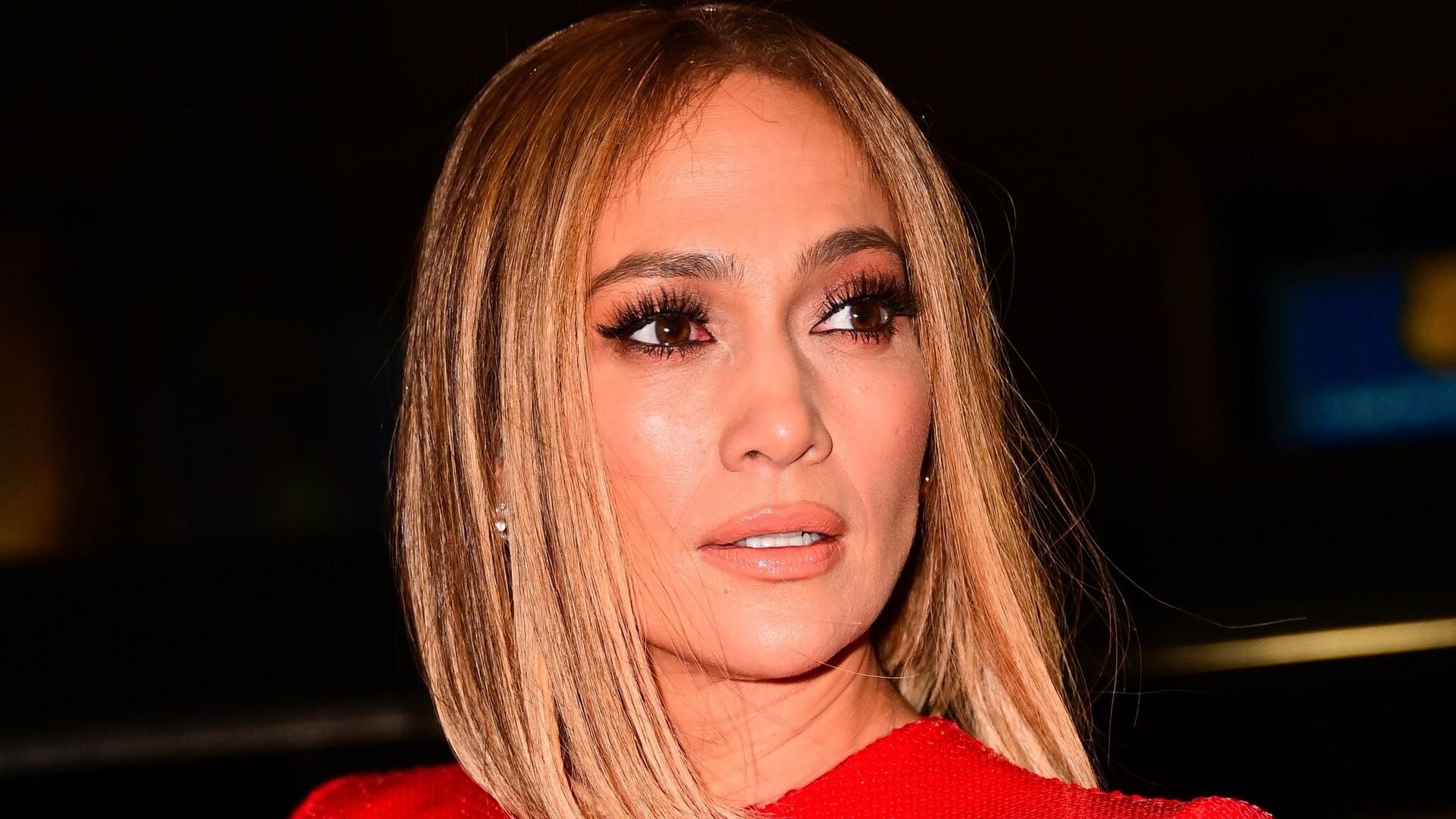 Demandan a Jennifer Lopez: La acusan de publicar un paparazzi suyo sin autorización