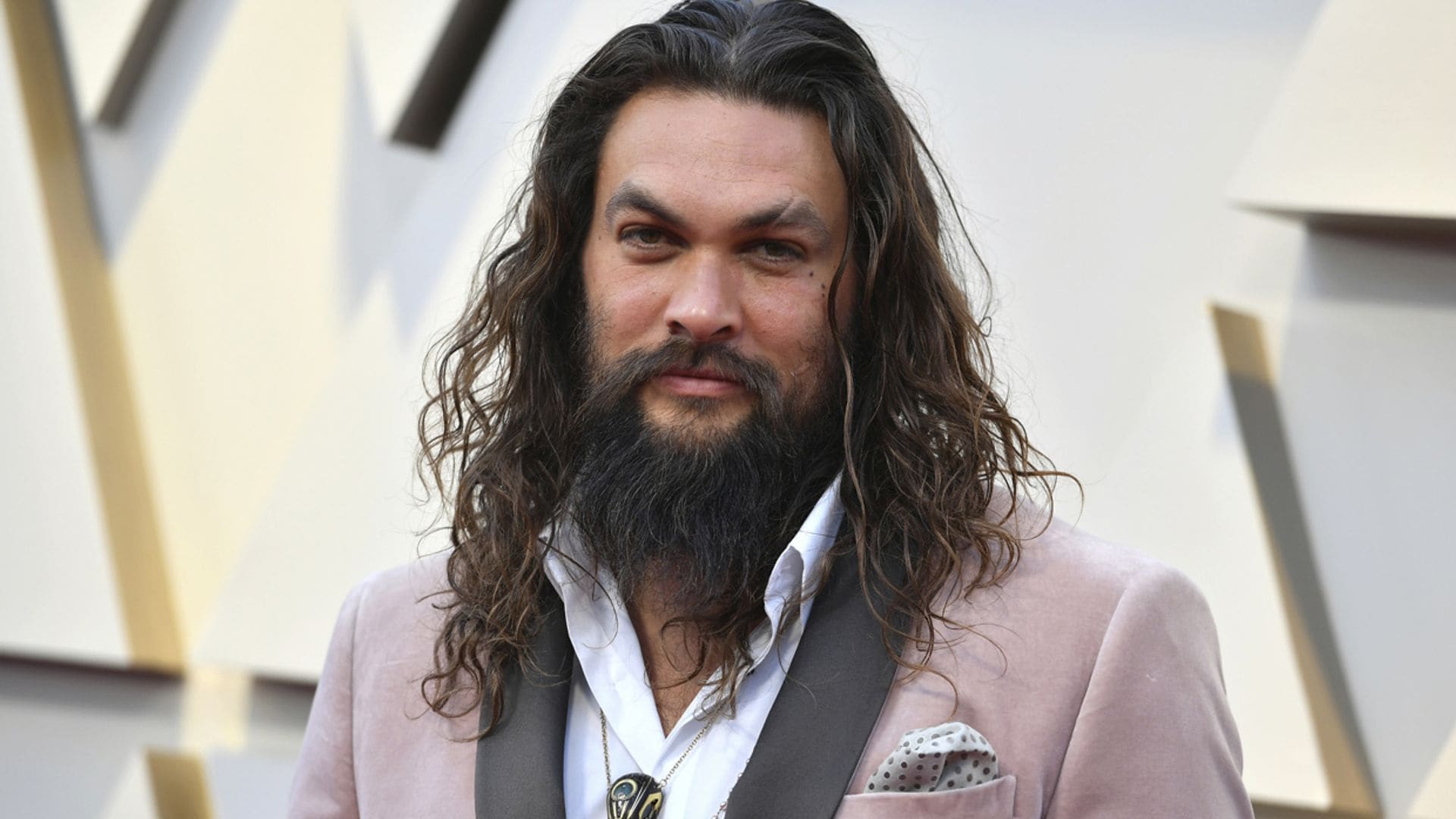 El avión privado de Jason Momoa ('Juego de Tronos'), obligado a hacer un aterrizaje de emergencia