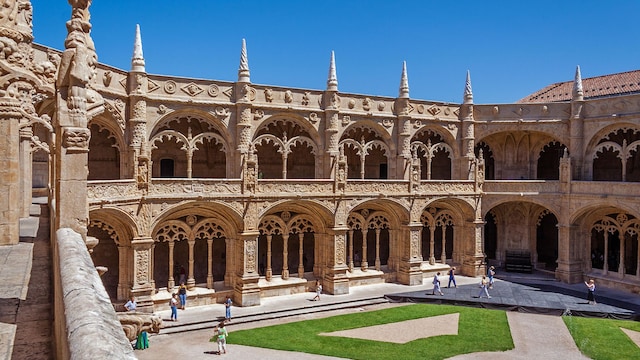 Claustro del Monasterio de los Jerónimos en Lisboa