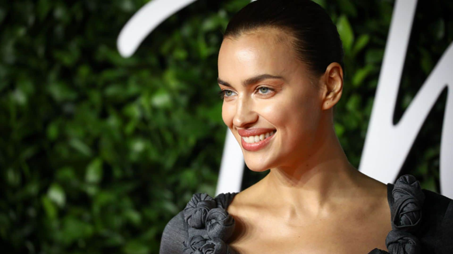 irina shayk en forma