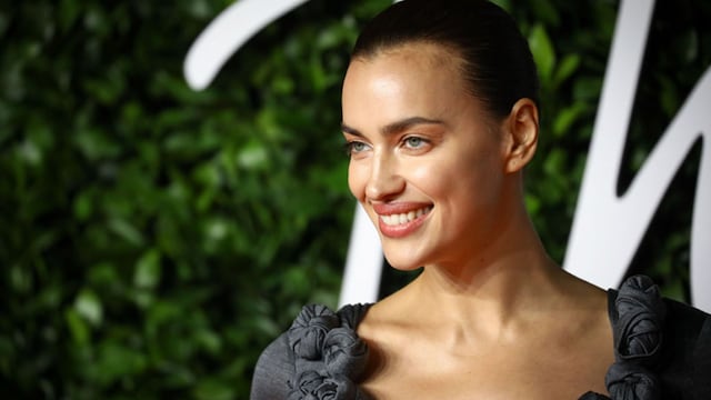 irina shayk en forma