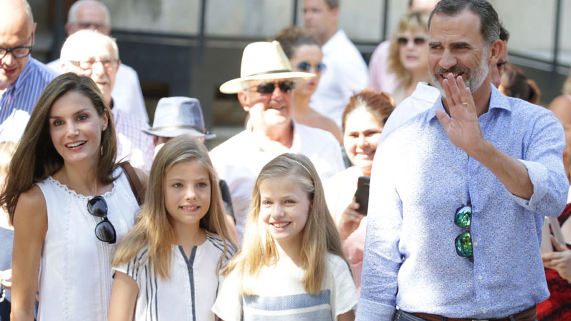 Los Reyes y sus hijas, mañana cultural como despedida de sus vacaciones en Mallorca