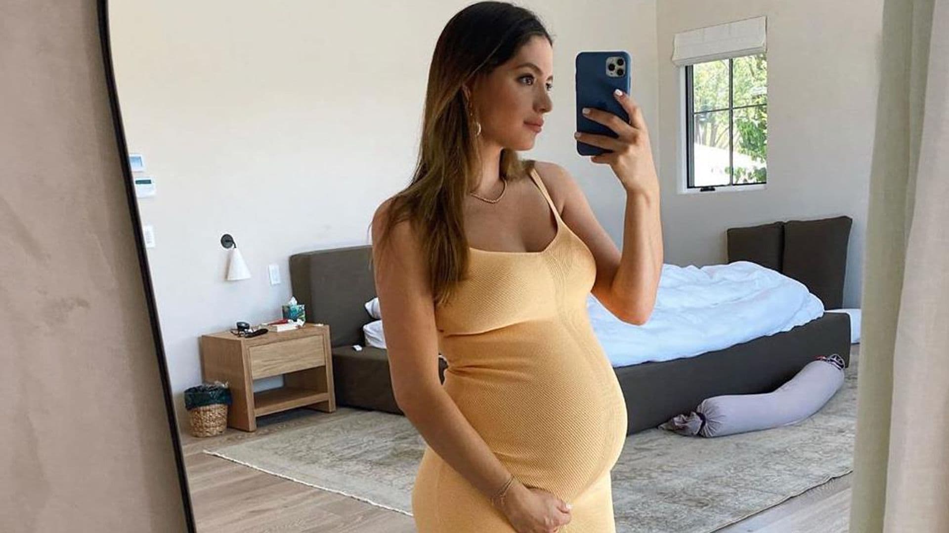 Sarah Kohan comparte las fotografías del nacimiento de su hija con ‘Chicharito’ Hernández