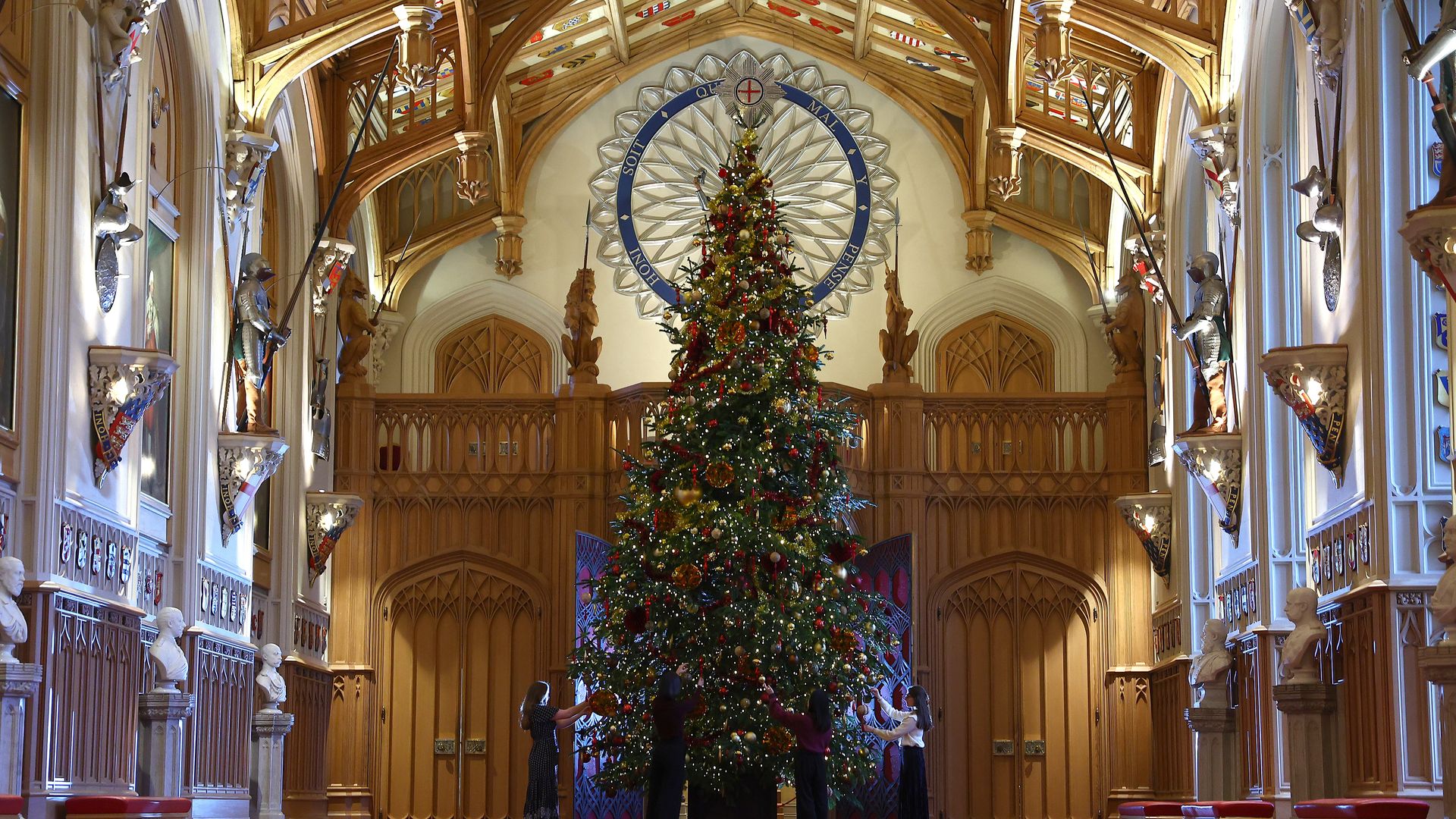 Así es la impresionante decoración del Castillo de Windsor, que ya está listo para celebrar la Navidad