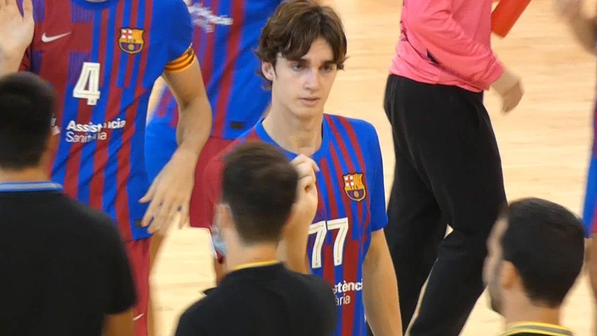 Pablo Urdangarin, un jugador muy entregado en la pista de balonmano